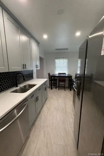 156 Parkside Drive, Ramapo, NY, 1 Bedroom Bedrooms, 4 Rooms Rooms,1 BathroomBathrooms,Residential,For Rent,Parkside,0,1035985 156 Parkside Drive, Ramapo, NY, 1 Bedroom Bedrooms, 4 Rooms Rooms,1 BathroomBathrooms,Residential,For Rent,Parkside,0,1035985