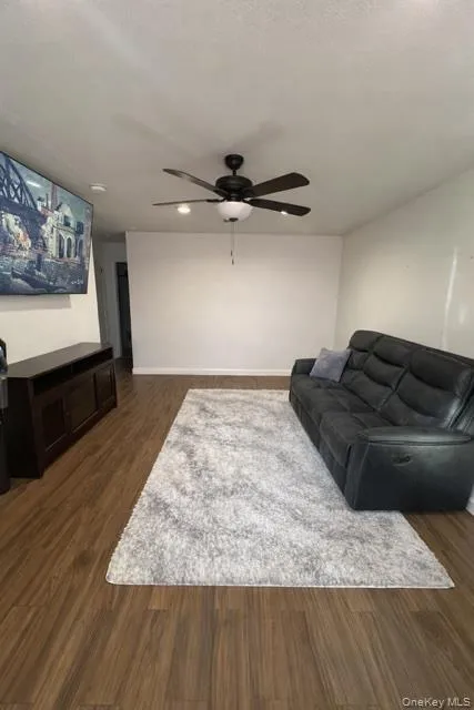 156 Parkside Drive, Ramapo, NY, 1 Bedroom Bedrooms, 4 Rooms Rooms,1 BathroomBathrooms,Residential,For Rent,Parkside,0,1035985 156 Parkside Drive, Ramapo, NY, 1 Bedroom Bedrooms, 4 Rooms Rooms,1 BathroomBathrooms,Residential,For Rent,Parkside,0,1035985