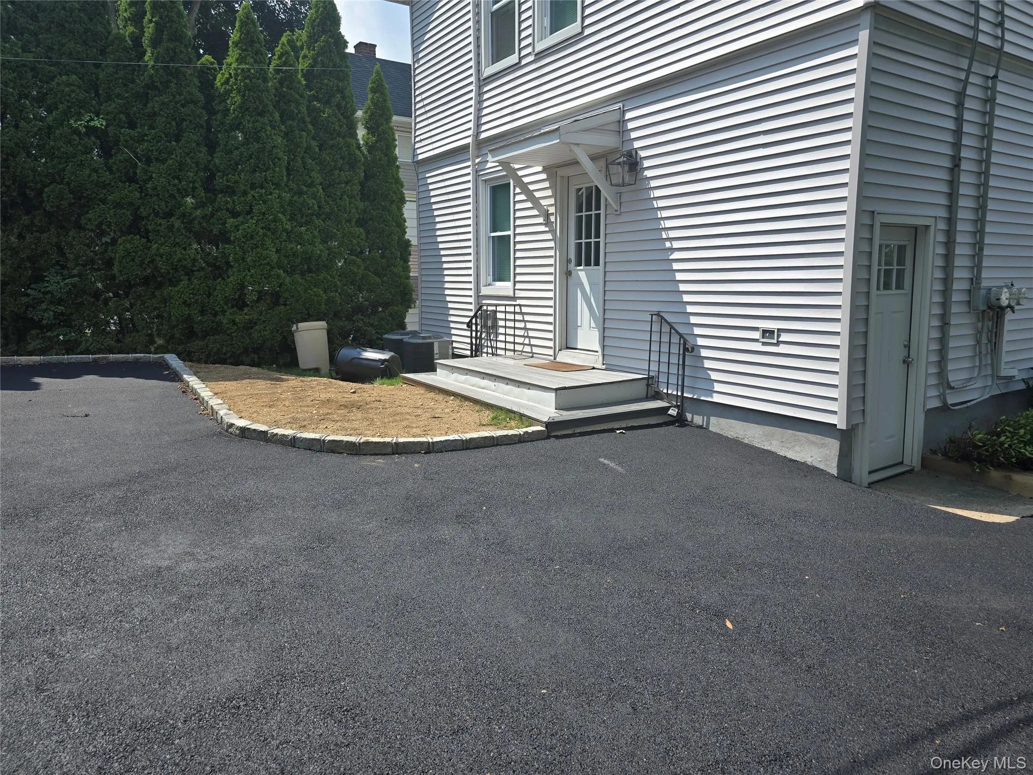 10 Ohio Avenue, North Hempstead, NY, 3 Bedrooms Bedrooms, 6 Rooms Rooms,1 BathroomBathrooms,Residential Lease,For Rent,Ohio,0,1035986 10 Ohio Avenue, North Hempstead, NY, 3 Bedrooms Bedrooms, 6 Rooms Rooms,1 BathroomBathrooms,Residential Lease,For Rent,Ohio,0,1035986