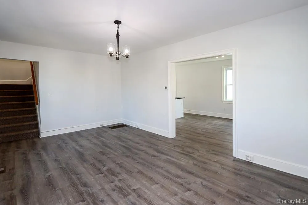 10 Ohio Avenue, North Hempstead, NY, 3 Bedrooms Bedrooms, 6 Rooms Rooms,1 BathroomBathrooms,Residential Lease,For Rent,Ohio,0,1035986 10 Ohio Avenue, North Hempstead, NY, 3 Bedrooms Bedrooms, 6 Rooms Rooms,1 BathroomBathrooms,Residential Lease,For Rent,Ohio,0,1035986