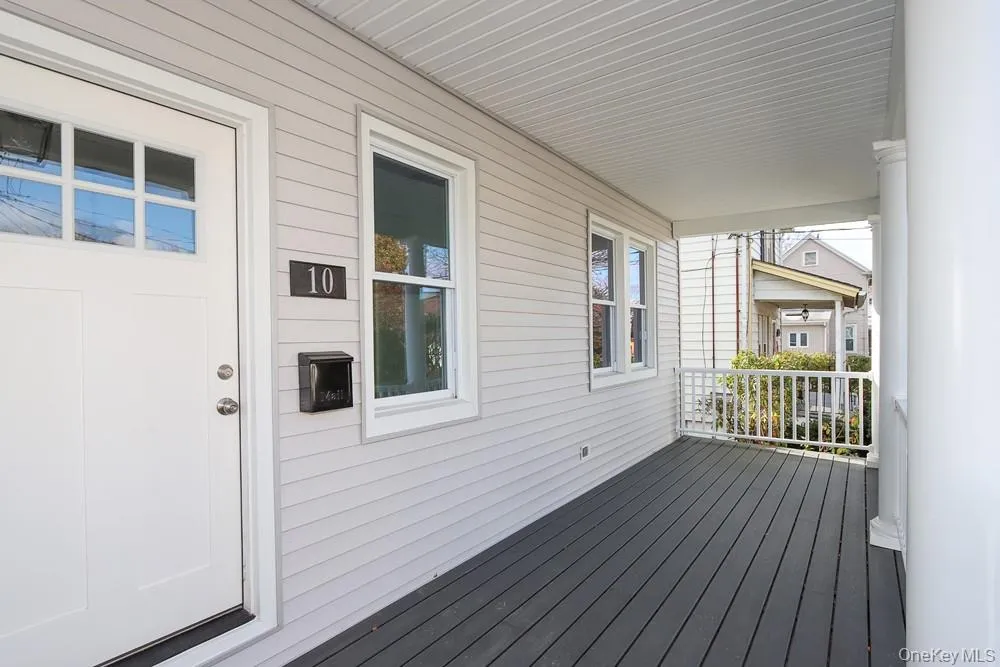 10 Ohio Avenue, North Hempstead, NY, 3 Bedrooms Bedrooms, 6 Rooms Rooms,1 BathroomBathrooms,Residential Lease,For Rent,Ohio,0,1035986 10 Ohio Avenue, North Hempstead, NY, 3 Bedrooms Bedrooms, 6 Rooms Rooms,1 BathroomBathrooms,Residential Lease,For Rent,Ohio,0,1035986