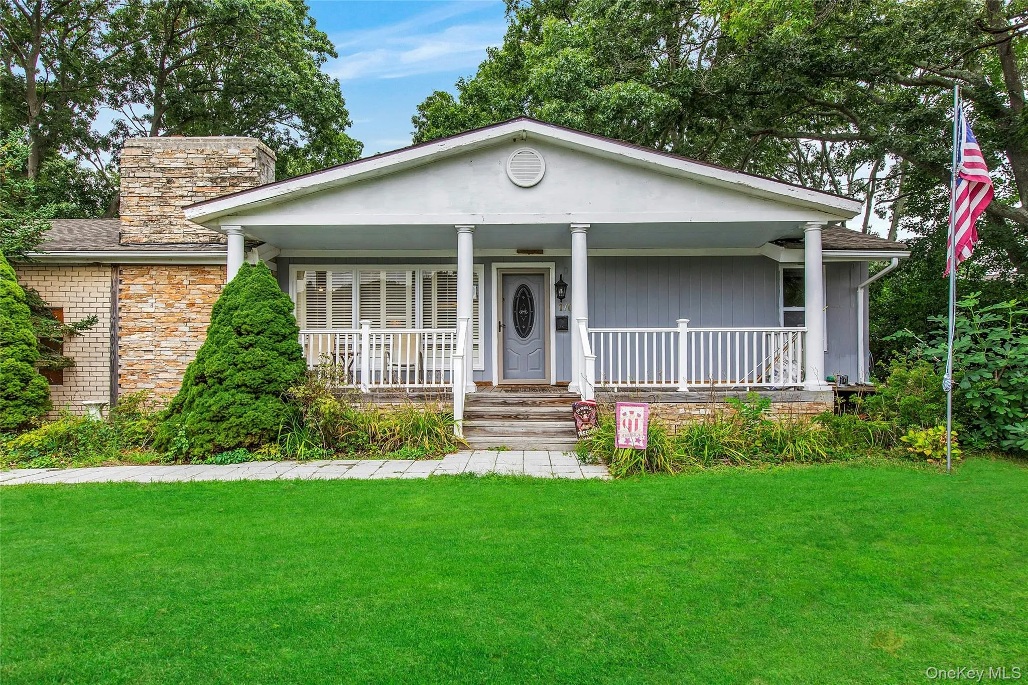 170 Division Avenue, Brookhaven, NY, 2 Bedrooms Bedrooms, 6 Rooms Rooms,1 BathroomBathrooms,Residential,For Rent,Division,0,1035989 170 Division Avenue, Brookhaven, NY, 2 Bedrooms Bedrooms, 6 Rooms Rooms,1 BathroomBathrooms,Residential,For Rent,Division,0,1035989