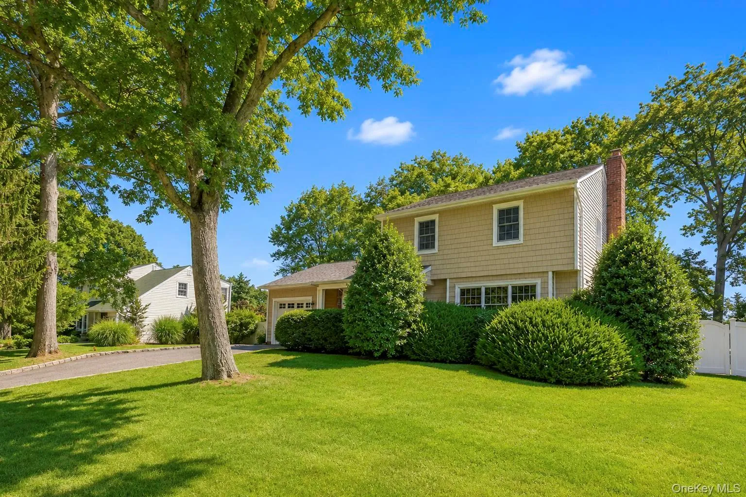 18 Elkin Drive, Brookhaven, NY, 3 Bedrooms Bedrooms, 8 Rooms Rooms,1 BathroomBathrooms,Residential,For Rent,Elkin,0,1035992 18 Elkin Drive, Brookhaven, NY, 3 Bedrooms Bedrooms, 8 Rooms Rooms,1 BathroomBathrooms,Residential,For Rent,Elkin,0,1035992