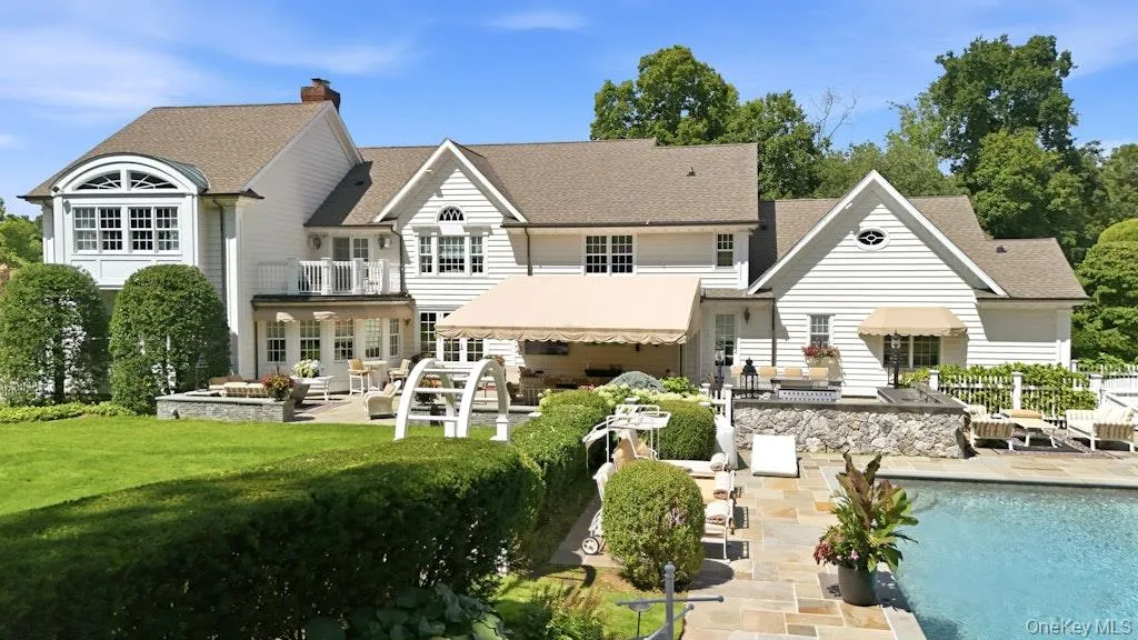 2 Kalb Court, Huntington, NY, 5 Bedrooms Bedrooms, 10 Rooms Rooms,6 BathroomsBathrooms,Residential,For Rent,Kalb,0,1035997 2 Kalb Court, Huntington, NY, 5 Bedrooms Bedrooms, 10 Rooms Rooms,6 BathroomsBathrooms,Residential,For Rent,Kalb,0,1035997
