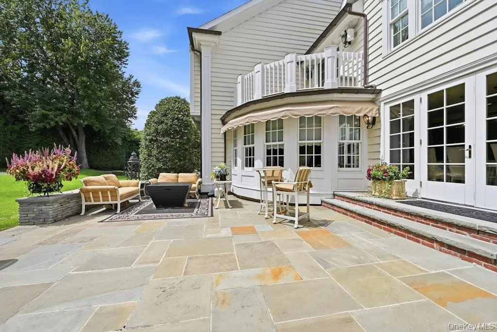 2 Kalb Court, Huntington, NY, 5 Bedrooms Bedrooms, 10 Rooms Rooms,6 BathroomsBathrooms,Residential,For Rent,Kalb,0,1035997 2 Kalb Court, Huntington, NY, 5 Bedrooms Bedrooms, 10 Rooms Rooms,6 BathroomsBathrooms,Residential,For Rent,Kalb,0,1035997