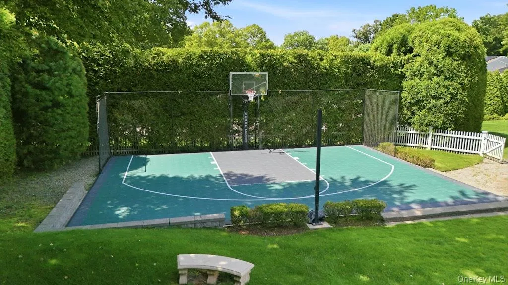 2 Kalb Court, Huntington, NY, 5 Bedrooms Bedrooms, 10 Rooms Rooms,6 BathroomsBathrooms,Residential,For Rent,Kalb,0,1035997 2 Kalb Court, Huntington, NY, 5 Bedrooms Bedrooms, 10 Rooms Rooms,6 BathroomsBathrooms,Residential,For Rent,Kalb,0,1035997