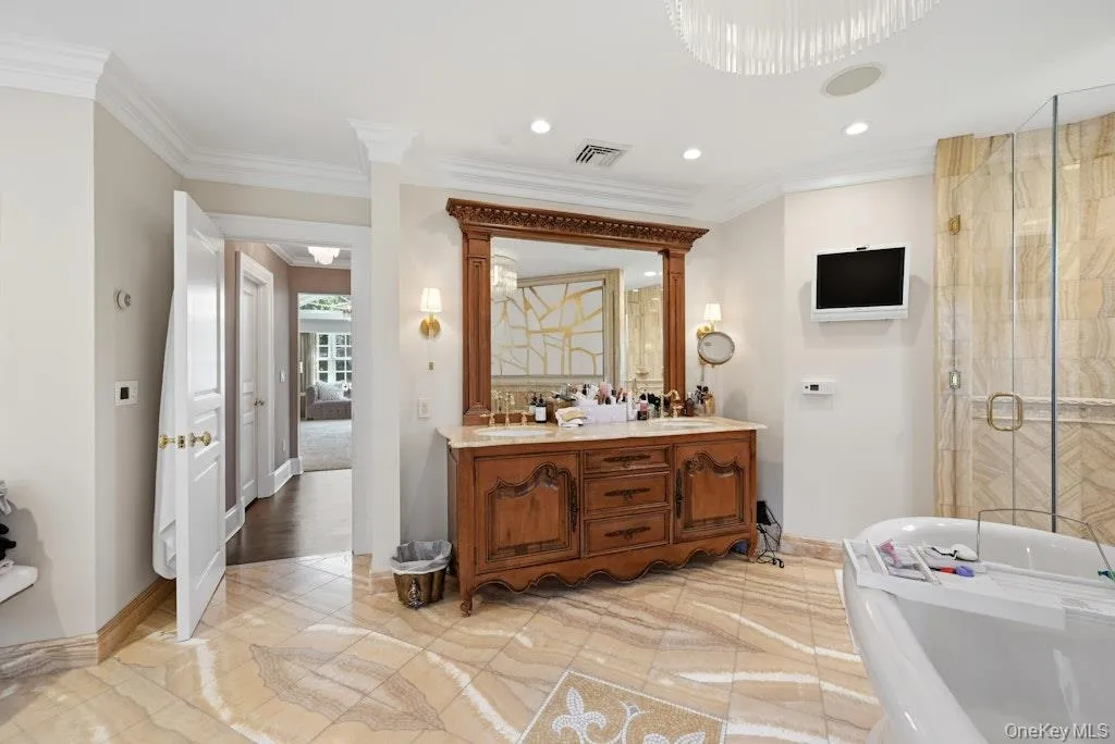 2 Kalb Court, Huntington, NY, 5 Bedrooms Bedrooms, 10 Rooms Rooms,6 BathroomsBathrooms,Residential,For Rent,Kalb,0,1035997 2 Kalb Court, Huntington, NY, 5 Bedrooms Bedrooms, 10 Rooms Rooms,6 BathroomsBathrooms,Residential,For Rent,Kalb,0,1035997
