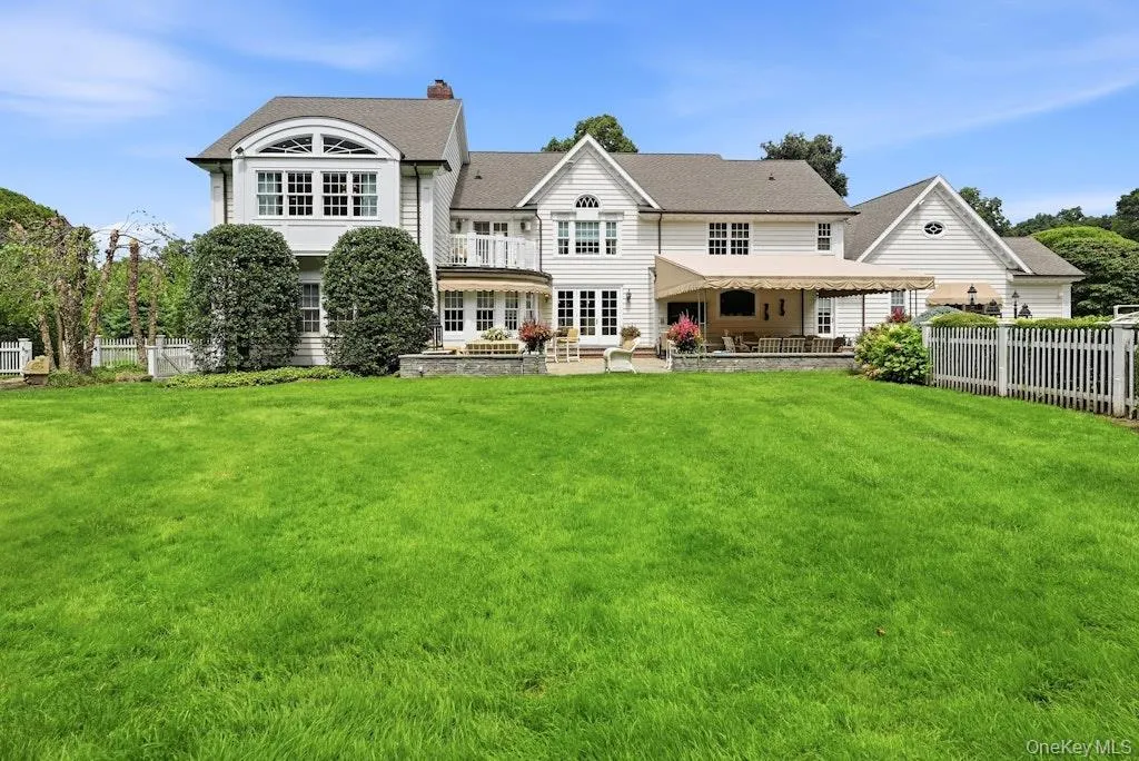 2 Kalb Court, Huntington, NY, 5 Bedrooms Bedrooms, 10 Rooms Rooms,6 BathroomsBathrooms,Residential,For Rent,Kalb,0,1035997 2 Kalb Court, Huntington, NY, 5 Bedrooms Bedrooms, 10 Rooms Rooms,6 BathroomsBathrooms,Residential,For Rent,Kalb,0,1035997
