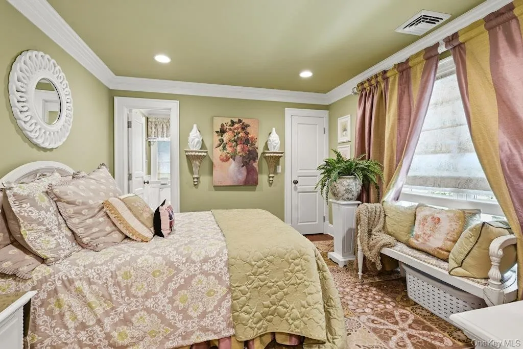 2 Kalb Court, Huntington, NY, 5 Bedrooms Bedrooms, 10 Rooms Rooms,6 BathroomsBathrooms,Residential,For Rent,Kalb,0,1035997 2 Kalb Court, Huntington, NY, 5 Bedrooms Bedrooms, 10 Rooms Rooms,6 BathroomsBathrooms,Residential,For Rent,Kalb,0,1035997