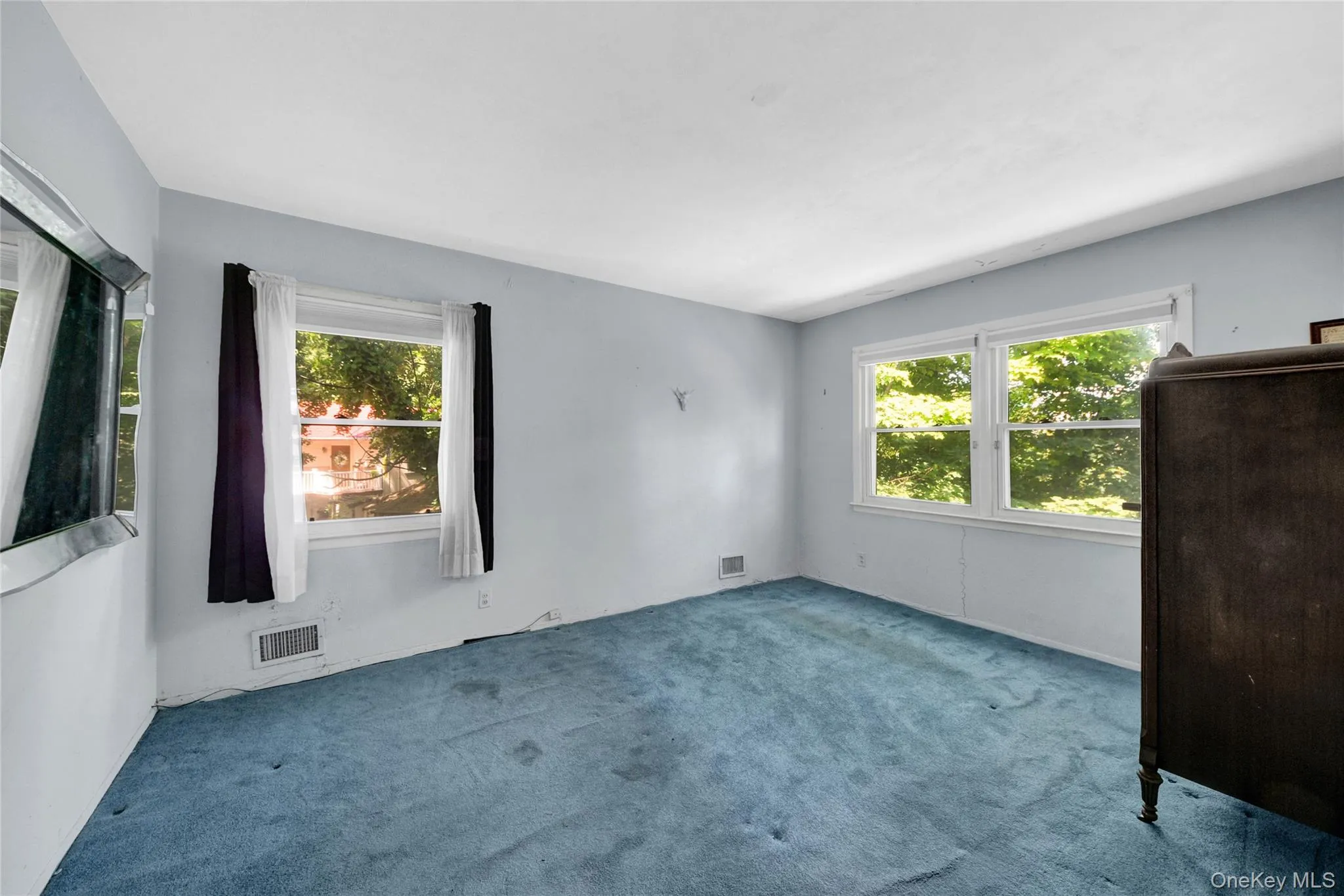 38 Stockbridge Road, Yonkers, NY, 3 Bedrooms Bedrooms, 7 Rooms Rooms,1 BathroomBathrooms,Residential,For Rent,Stockbridge,0,1036000 38 Stockbridge Road, Yonkers, NY, 3 Bedrooms Bedrooms, 7 Rooms Rooms,1 BathroomBathrooms,Residential,For Rent,Stockbridge,0,1036000