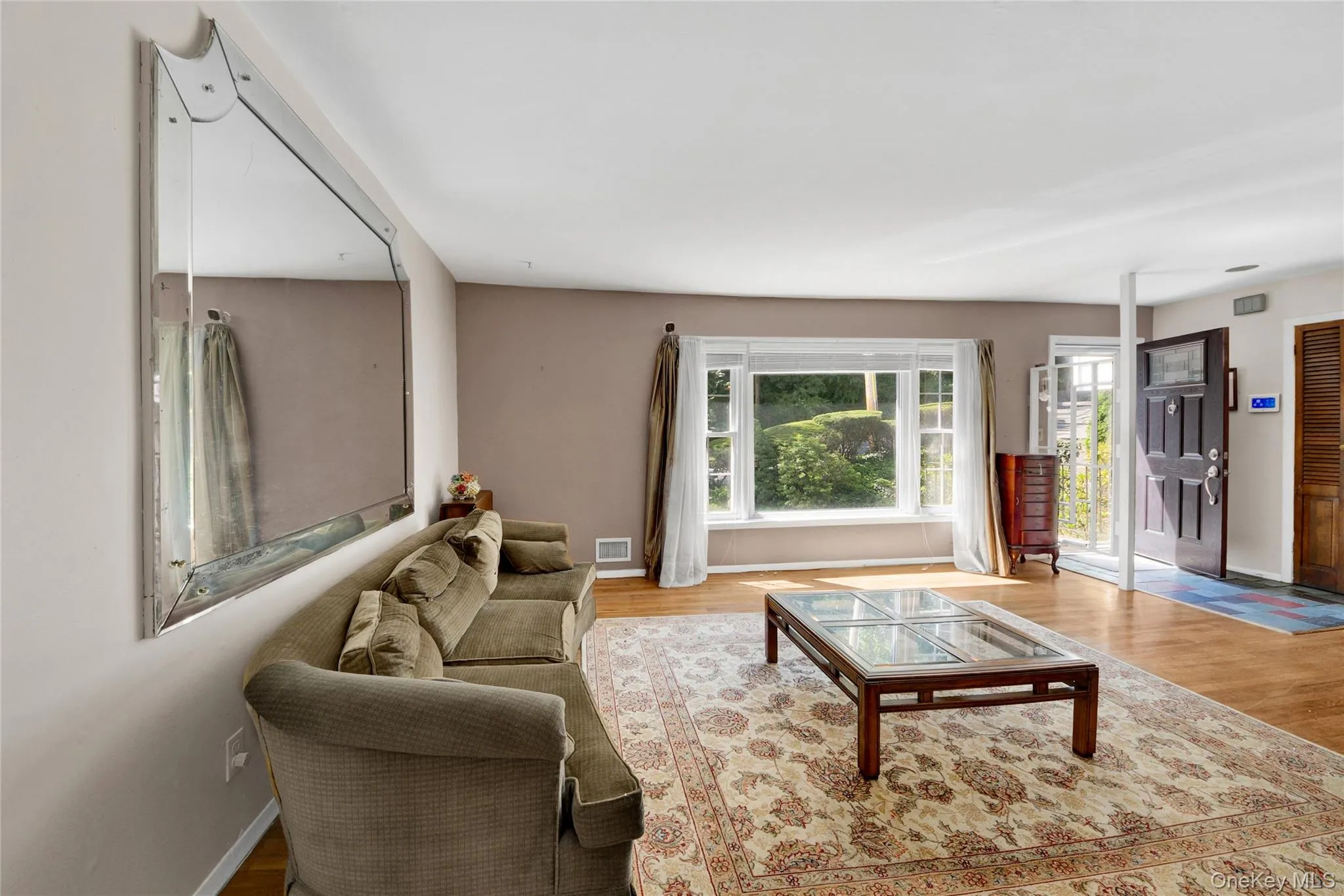 38 Stockbridge Road, Yonkers, NY, 3 Bedrooms Bedrooms, 7 Rooms Rooms,1 BathroomBathrooms,Residential,For Rent,Stockbridge,0,1036000 38 Stockbridge Road, Yonkers, NY, 3 Bedrooms Bedrooms, 7 Rooms Rooms,1 BathroomBathrooms,Residential,For Rent,Stockbridge,0,1036000