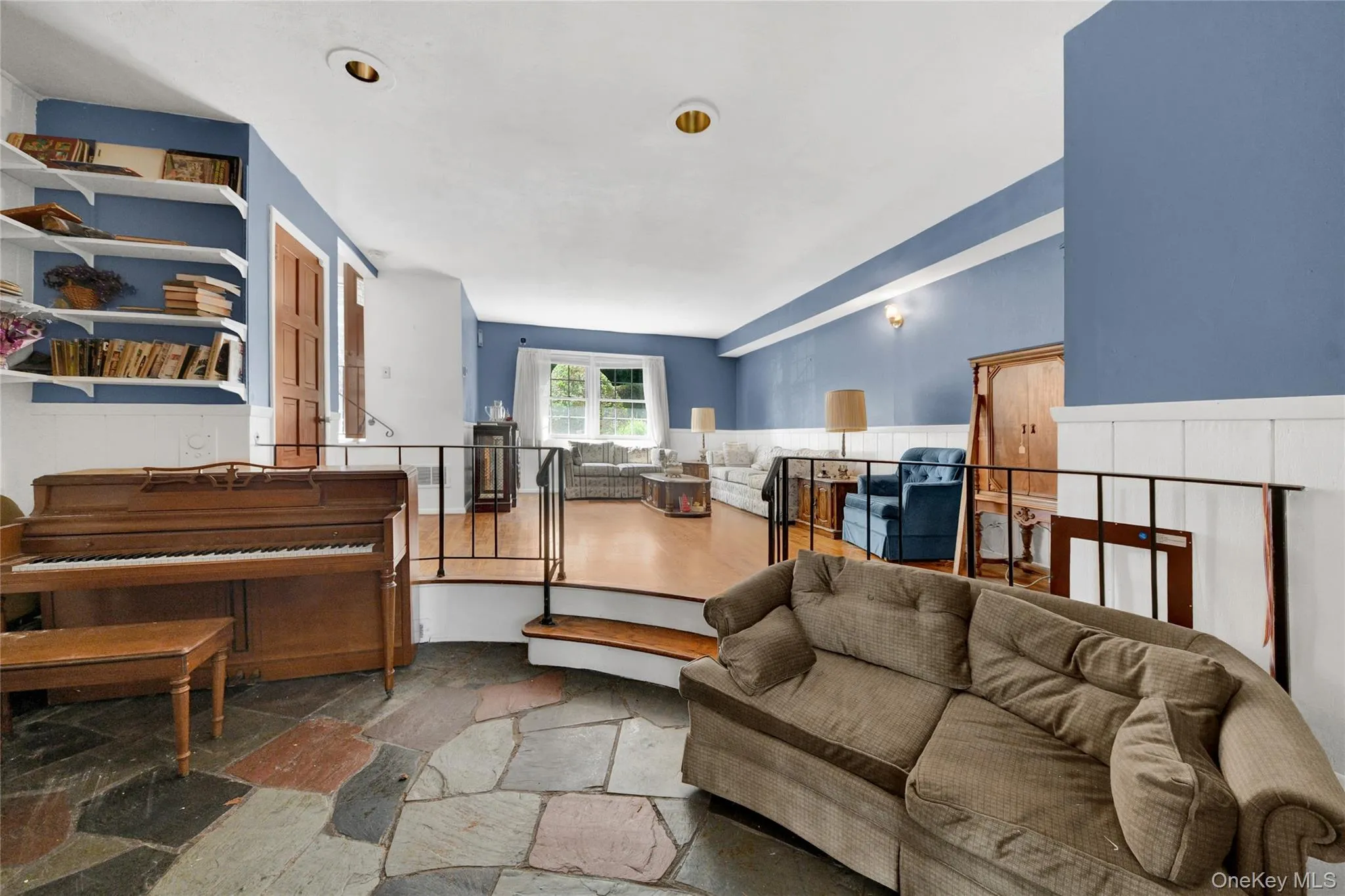 38 Stockbridge Road, Yonkers, NY, 3 Bedrooms Bedrooms, 7 Rooms Rooms,1 BathroomBathrooms,Residential,For Rent,Stockbridge,0,1036000 38 Stockbridge Road, Yonkers, NY, 3 Bedrooms Bedrooms, 7 Rooms Rooms,1 BathroomBathrooms,Residential,For Rent,Stockbridge,0,1036000