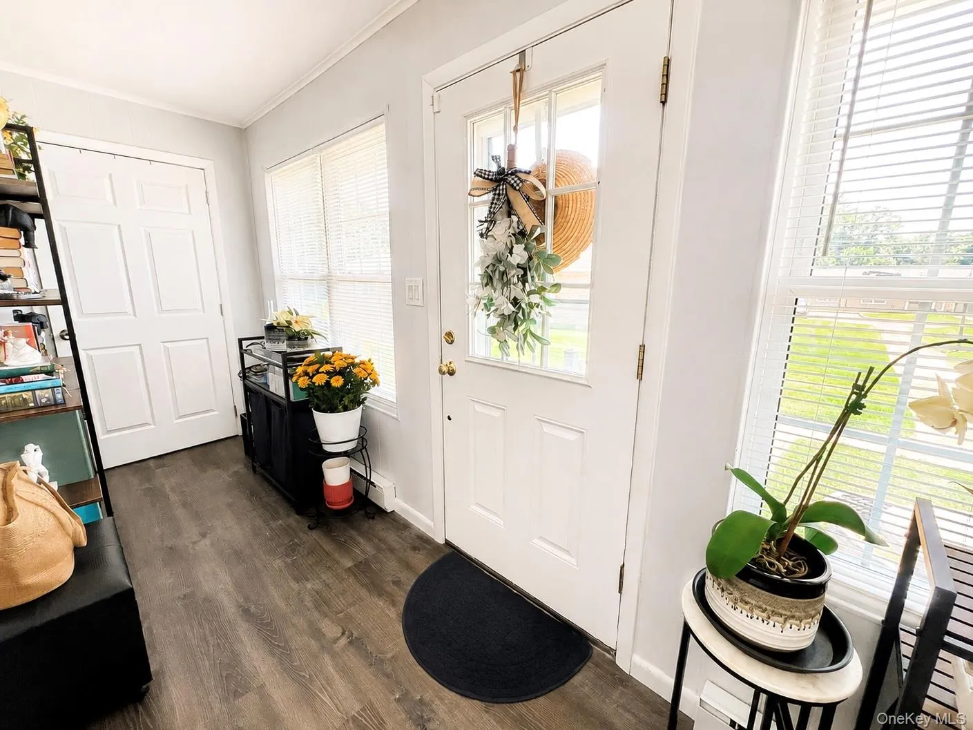 275 Berwick Court, Brookhaven, NY, 2 Bedrooms Bedrooms, 5 Rooms Rooms,1 BathroomBathrooms,Residential,For Rent,Berwick,0,1036003 275 Berwick Court, Brookhaven, NY, 2 Bedrooms Bedrooms, 5 Rooms Rooms,1 BathroomBathrooms,Residential,For Rent,Berwick,0,1036003