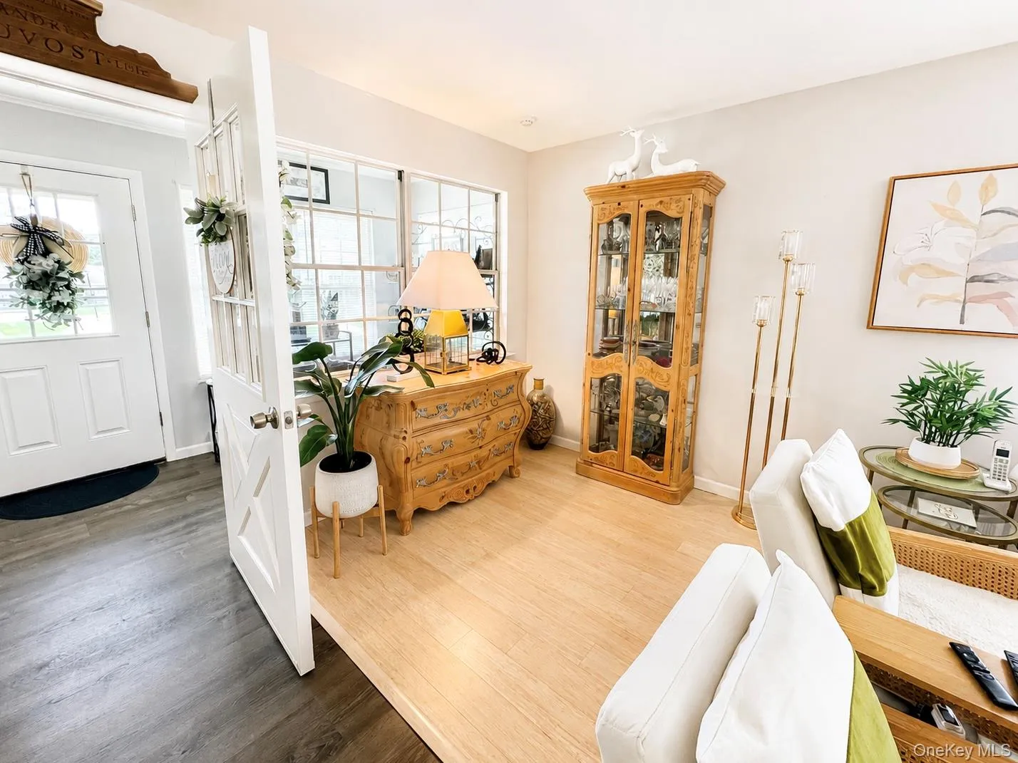 275 Berwick Court, Brookhaven, NY, 2 Bedrooms Bedrooms, 5 Rooms Rooms,1 BathroomBathrooms,Residential,For Rent,Berwick,0,1036003 275 Berwick Court, Brookhaven, NY, 2 Bedrooms Bedrooms, 5 Rooms Rooms,1 BathroomBathrooms,Residential,For Rent,Berwick,0,1036003