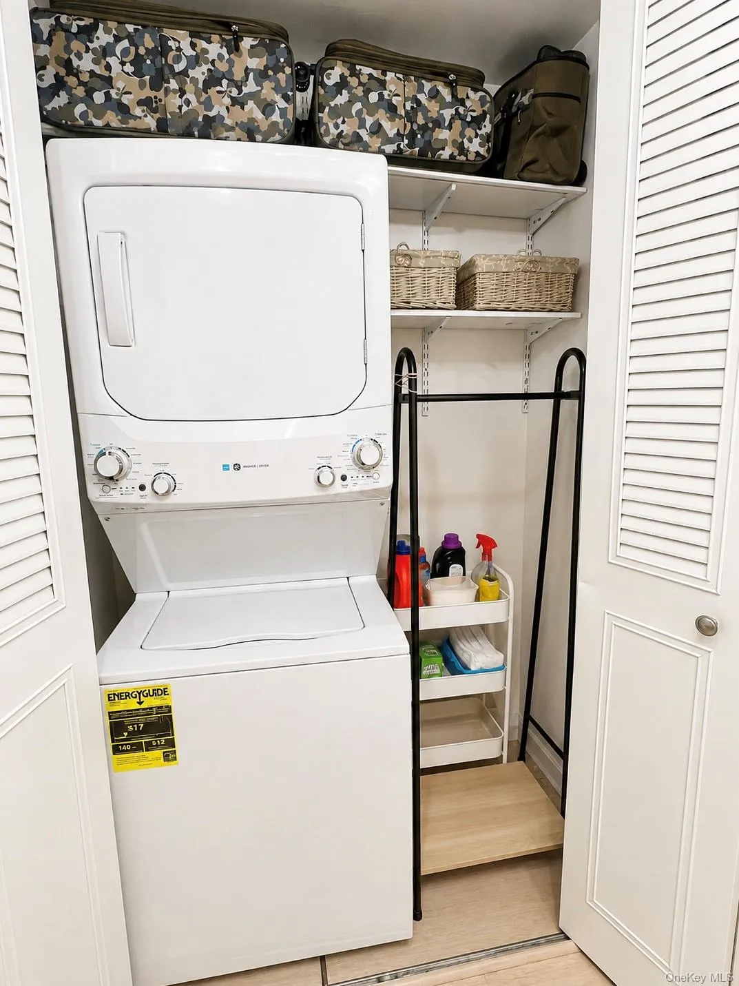 275 Berwick Court, Brookhaven, NY, 2 Bedrooms Bedrooms, 5 Rooms Rooms,1 BathroomBathrooms,Residential,For Rent,Berwick,0,1036003 275 Berwick Court, Brookhaven, NY, 2 Bedrooms Bedrooms, 5 Rooms Rooms,1 BathroomBathrooms,Residential,For Rent,Berwick,0,1036003