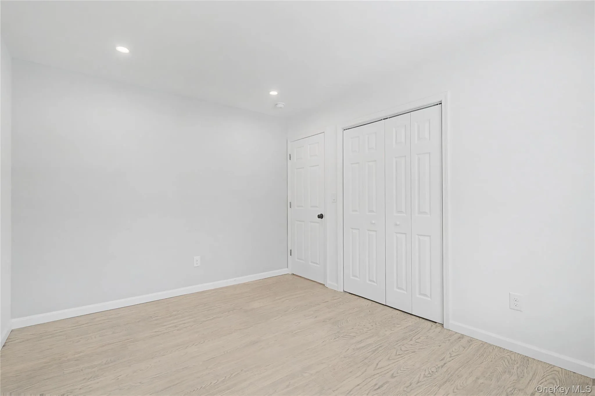 25 Clinton Street, Middletown, NY, 3 Bedrooms Bedrooms, 9 Rooms Rooms,3 BathroomsBathrooms,Residential Lease,For Rent,Clinton,0,1036004 25 Clinton Street, Middletown, NY, 3 Bedrooms Bedrooms, 9 Rooms Rooms,3 BathroomsBathrooms,Residential Lease,For Rent,Clinton,0,1036004