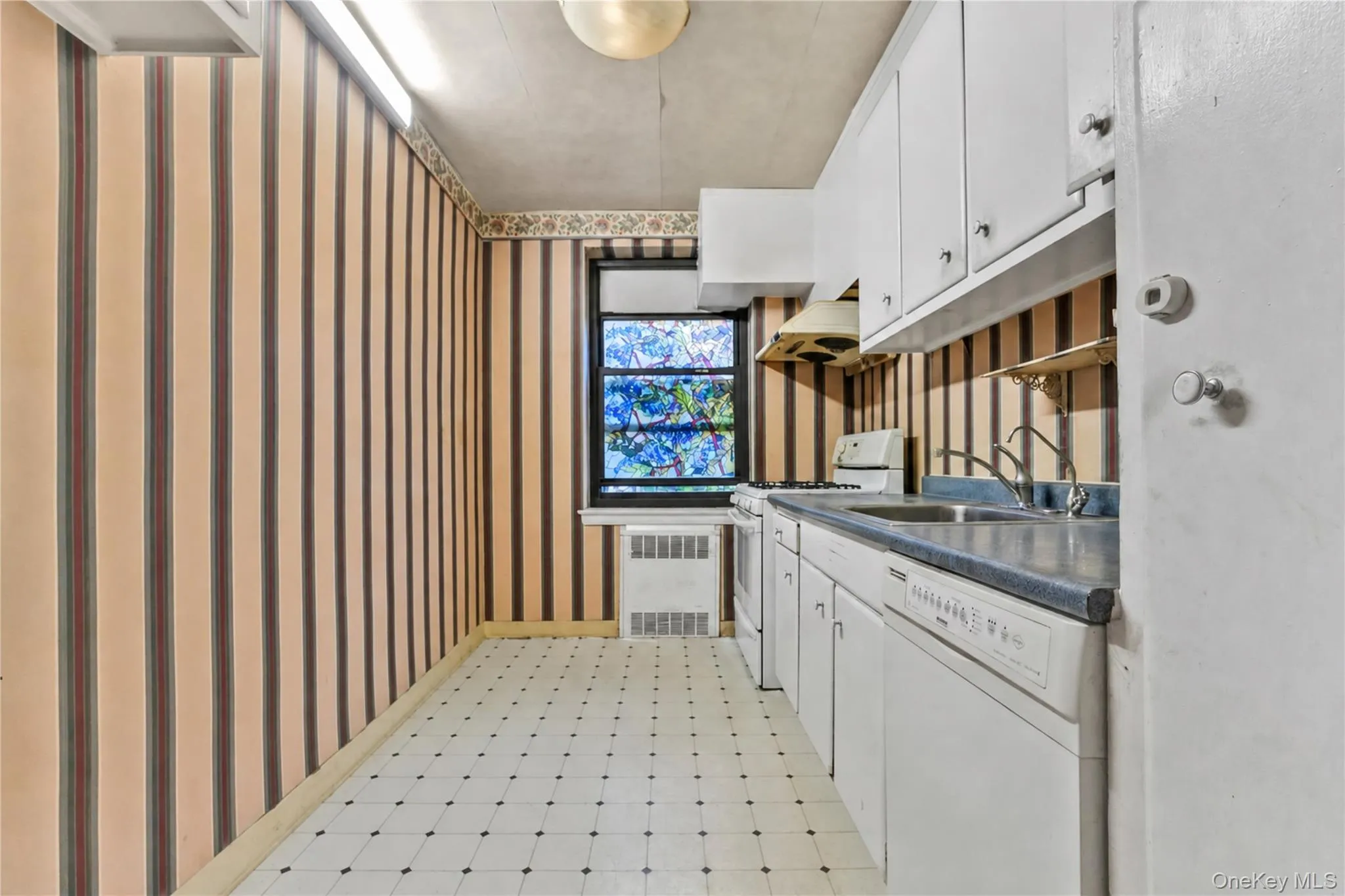 28-08 141st Street, New York, NY, 1 Bedroom Bedrooms, 4 Rooms Rooms,1 BathroomBathrooms,Residential,For Rent,141st,0,1036006 28-08 141st Street, New York, NY, 1 Bedroom Bedrooms, 4 Rooms Rooms,1 BathroomBathrooms,Residential,For Rent,141st,0,1036006