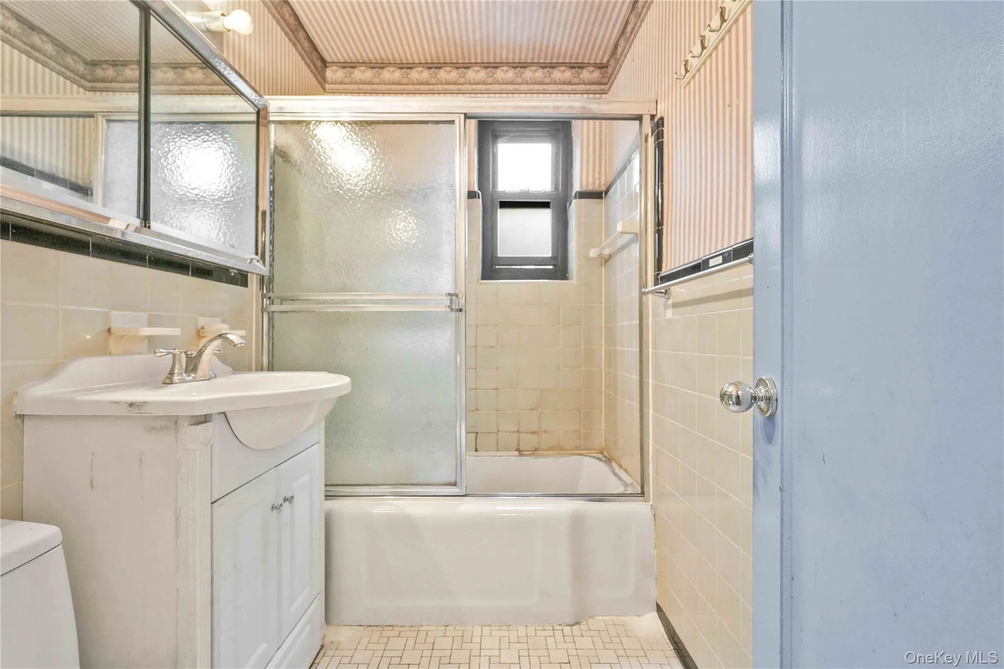 28-08 141st Street, New York, NY, 1 Bedroom Bedrooms, 4 Rooms Rooms,1 BathroomBathrooms,Residential,For Rent,141st,0,1036006 28-08 141st Street, New York, NY, 1 Bedroom Bedrooms, 4 Rooms Rooms,1 BathroomBathrooms,Residential,For Rent,141st,0,1036006