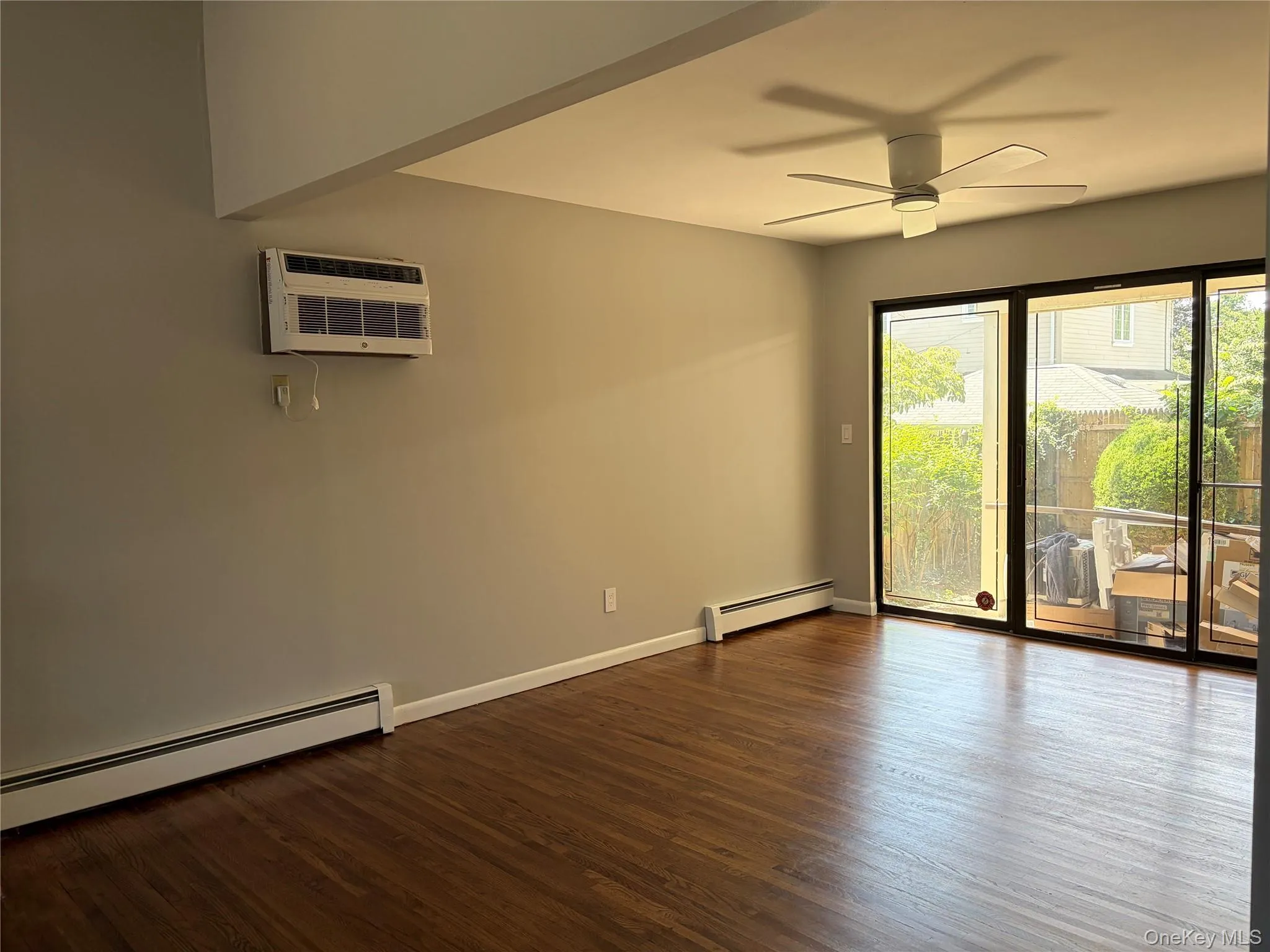 39A Norwood Road, North Hempstead, NY, 2 Bedrooms Bedrooms, 5 Rooms Rooms,2 BathroomsBathrooms,Residential Lease,For Rent,Norwood,0,1036017 39A Norwood Road, North Hempstead, NY, 2 Bedrooms Bedrooms, 5 Rooms Rooms,2 BathroomsBathrooms,Residential Lease,For Rent,Norwood,0,1036017