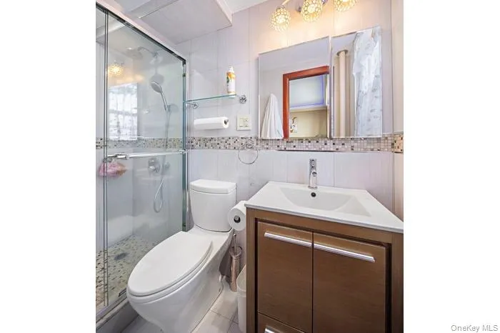 61-35 98th street, New York, NY, 3 Bedrooms Bedrooms, 6 Rooms Rooms,2 BathroomsBathrooms,Residential,For Rent,98th street,0,1036019 61-35 98th street, New York, NY, 3 Bedrooms Bedrooms, 6 Rooms Rooms,2 BathroomsBathrooms,Residential,For Rent,98th street,0,1036019