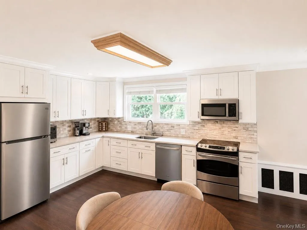 707 Croton Falls Road, Carmel, NY, 2 Bedrooms Bedrooms, 5 Rooms Rooms,1 BathroomBathrooms,Residential,For Rent,Croton Falls,0,1036020 707 Croton Falls Road, Carmel, NY, 2 Bedrooms Bedrooms, 5 Rooms Rooms,1 BathroomBathrooms,Residential,For Rent,Croton Falls,0,1036020
