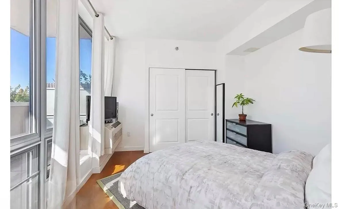 48-15 11th Street, New York, NY, 1 Bedroom Bedrooms, 4 Rooms Rooms,Residential Lease,For Rent,11th,0,1036021 48-15 11th Street, New York, NY, 1 Bedroom Bedrooms, 4 Rooms Rooms,Residential Lease,For Rent,11th,0,1036021
