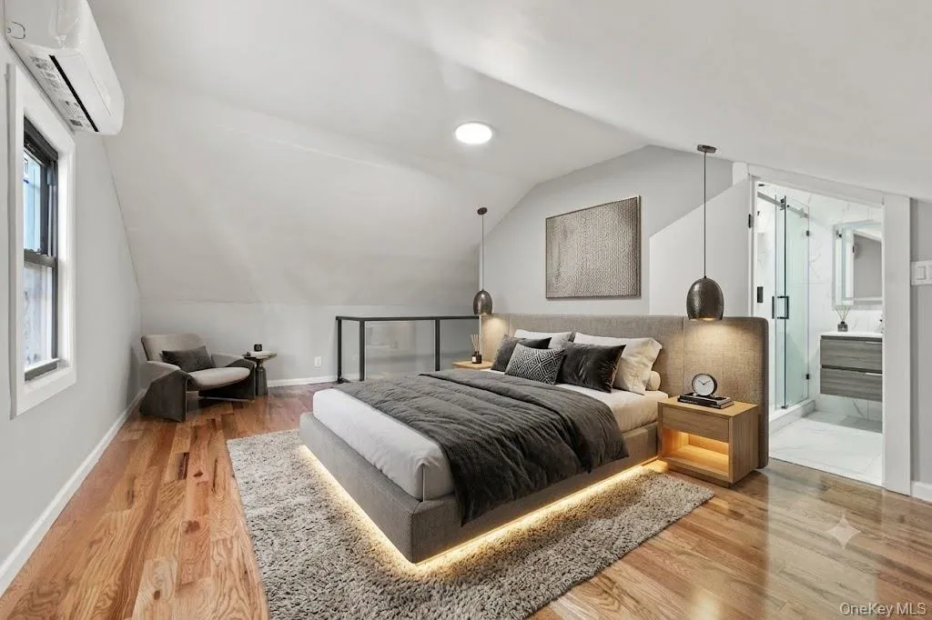 9902 200th Street, New York, NY, 5 Bedrooms Bedrooms, 10 Rooms Rooms,4 BathroomsBathrooms,Residential,For Rent,200th,0,1036023 9902 200th Street, New York, NY, 5 Bedrooms Bedrooms, 10 Rooms Rooms,4 BathroomsBathrooms,Residential,For Rent,200th,0,1036023