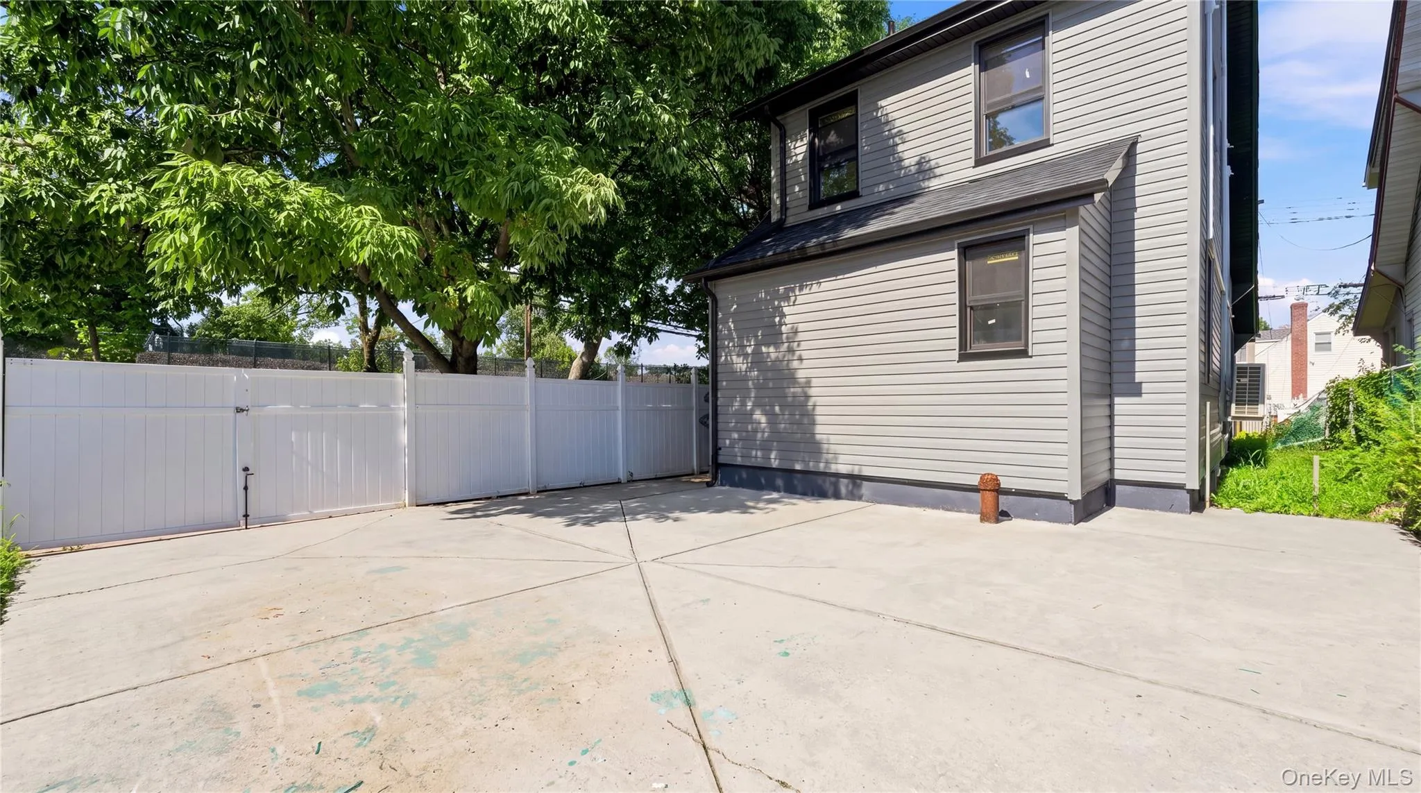 9902 200th Street, New York, NY, 5 Bedrooms Bedrooms, 10 Rooms Rooms,4 BathroomsBathrooms,Residential,For Rent,200th,0,1036023 9902 200th Street, New York, NY, 5 Bedrooms Bedrooms, 10 Rooms Rooms,4 BathroomsBathrooms,Residential,For Rent,200th,0,1036023