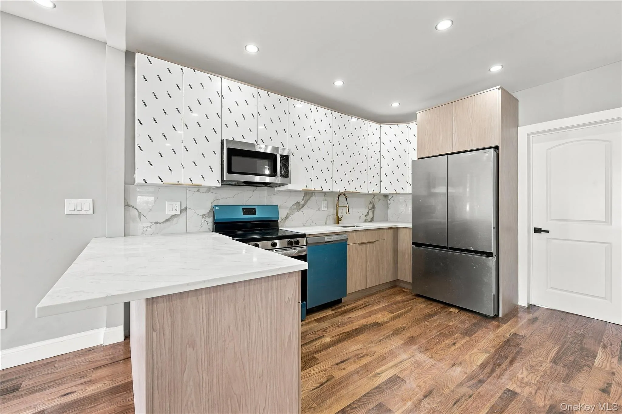 9902 200th Street, New York, NY, 5 Bedrooms Bedrooms, 10 Rooms Rooms,4 BathroomsBathrooms,Residential,For Rent,200th,0,1036023 9902 200th Street, New York, NY, 5 Bedrooms Bedrooms, 10 Rooms Rooms,4 BathroomsBathrooms,Residential,For Rent,200th,0,1036023