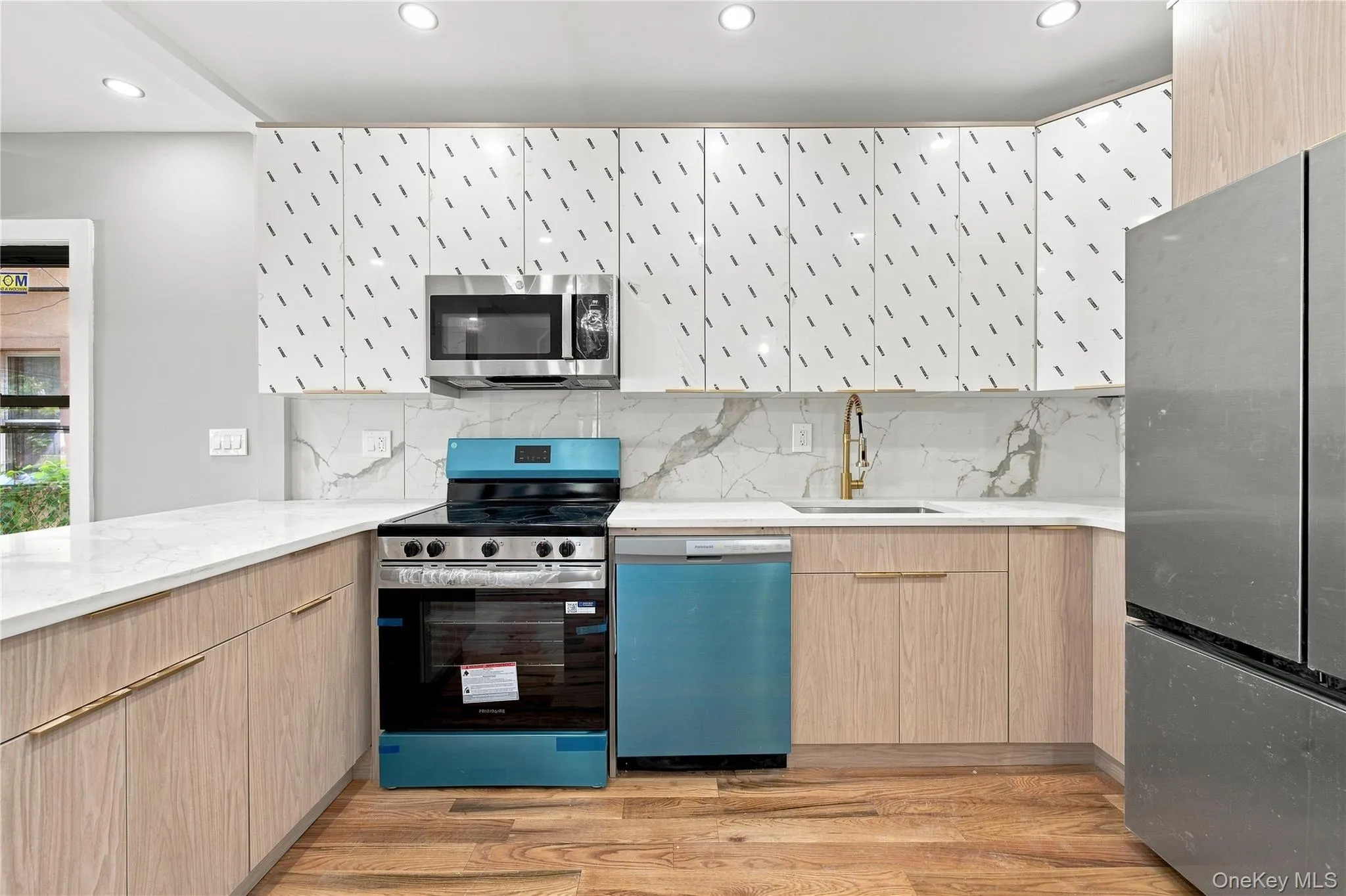 9902 200th Street, New York, NY, 5 Bedrooms Bedrooms, 10 Rooms Rooms,4 BathroomsBathrooms,Residential,For Rent,200th,0,1036023 9902 200th Street, New York, NY, 5 Bedrooms Bedrooms, 10 Rooms Rooms,4 BathroomsBathrooms,Residential,For Rent,200th,0,1036023