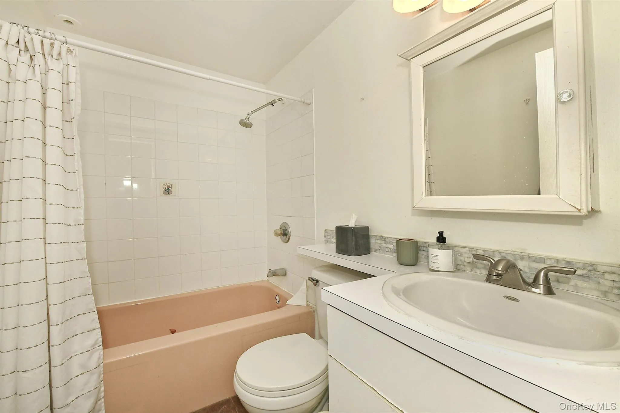 29 Torrey Pine Lane, Brookhaven, NY, 3 Bedrooms Bedrooms, 7 Rooms Rooms,2 BathroomsBathrooms,Residential,For Rent,Torrey Pine,0,1036026 29 Torrey Pine Lane, Brookhaven, NY, 3 Bedrooms Bedrooms, 7 Rooms Rooms,2 BathroomsBathrooms,Residential,For Rent,Torrey Pine,0,1036026