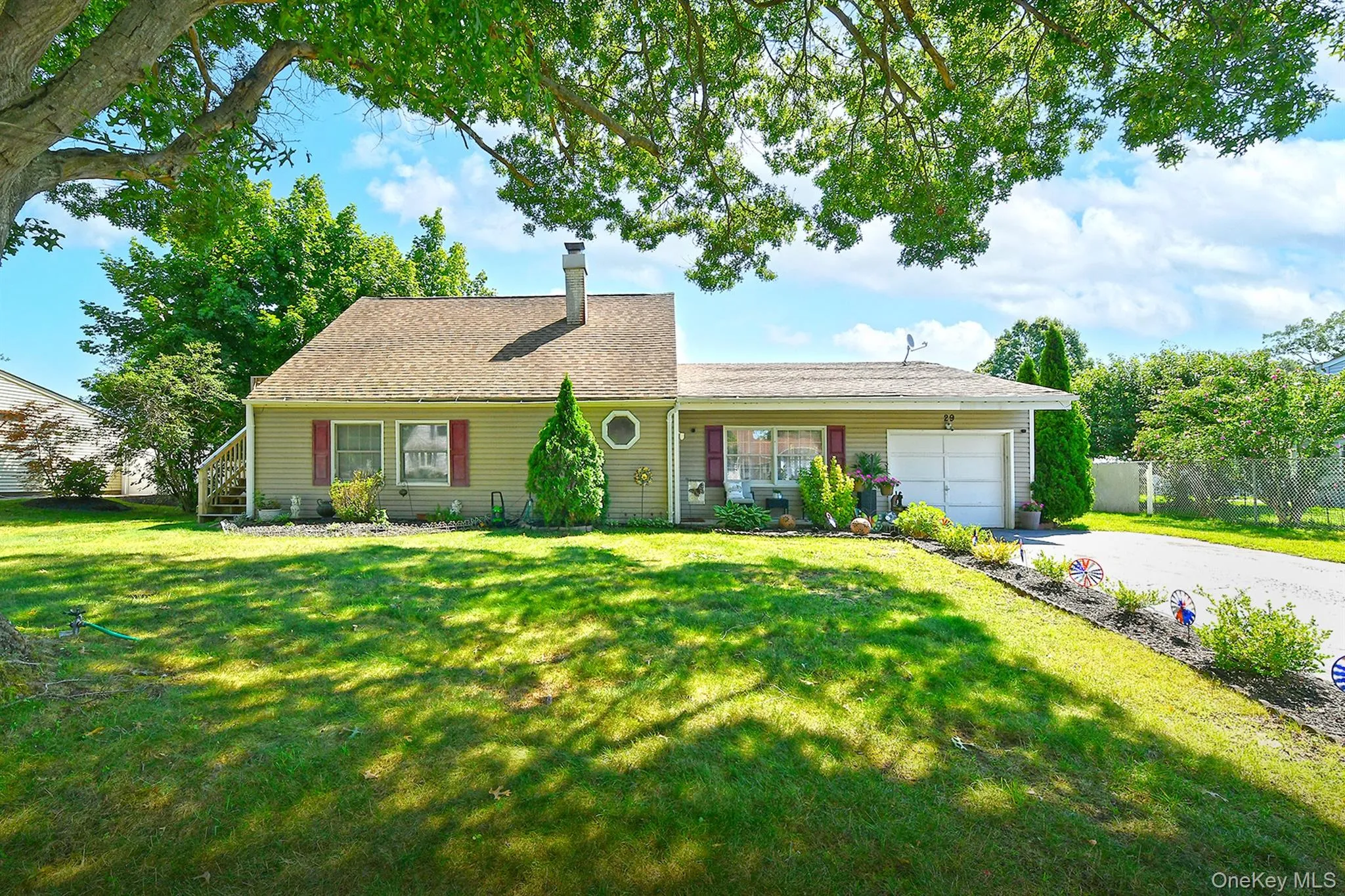 29 Torrey Pine Lane, Brookhaven, NY, 3 Bedrooms Bedrooms, 7 Rooms Rooms,2 BathroomsBathrooms,Residential,For Rent,Torrey Pine,0,1036026 29 Torrey Pine Lane, Brookhaven, NY, 3 Bedrooms Bedrooms, 7 Rooms Rooms,2 BathroomsBathrooms,Residential,For Rent,Torrey Pine,0,1036026