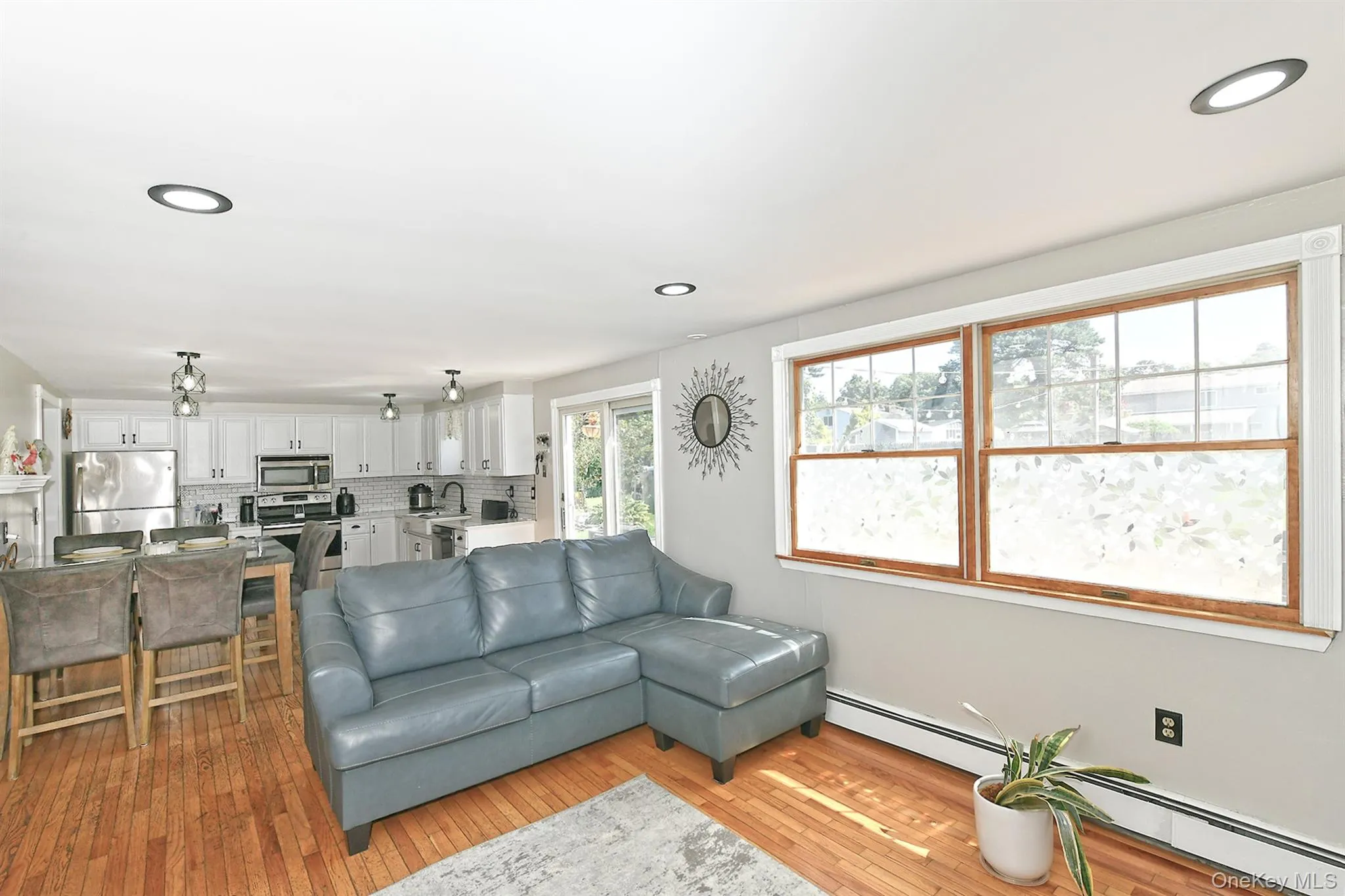 29 Torrey Pine Lane, Brookhaven, NY, 3 Bedrooms Bedrooms, 7 Rooms Rooms,2 BathroomsBathrooms,Residential,For Rent,Torrey Pine,0,1036026 29 Torrey Pine Lane, Brookhaven, NY, 3 Bedrooms Bedrooms, 7 Rooms Rooms,2 BathroomsBathrooms,Residential,For Rent,Torrey Pine,0,1036026