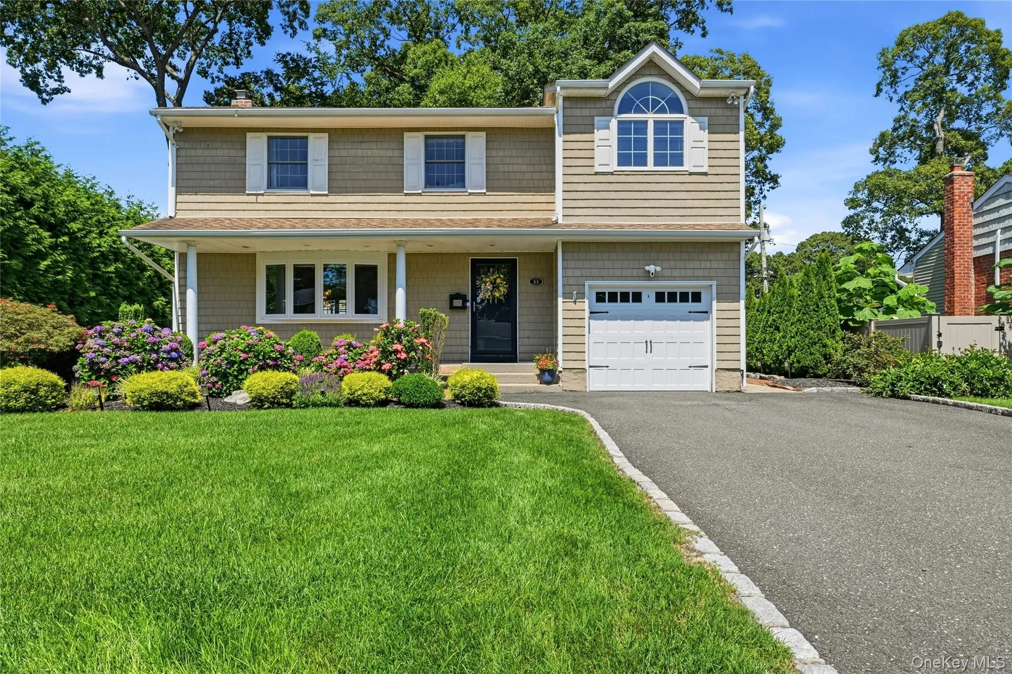 53 Rensselaer Drive, Smithtown, NY, 4 Bedrooms Bedrooms, 9 Rooms Rooms,2 BathroomsBathrooms,Residential,For Rent,Rensselaer,0,1036032 53 Rensselaer Drive, Smithtown, NY, 4 Bedrooms Bedrooms, 9 Rooms Rooms,2 BathroomsBathrooms,Residential,For Rent,Rensselaer,0,1036032