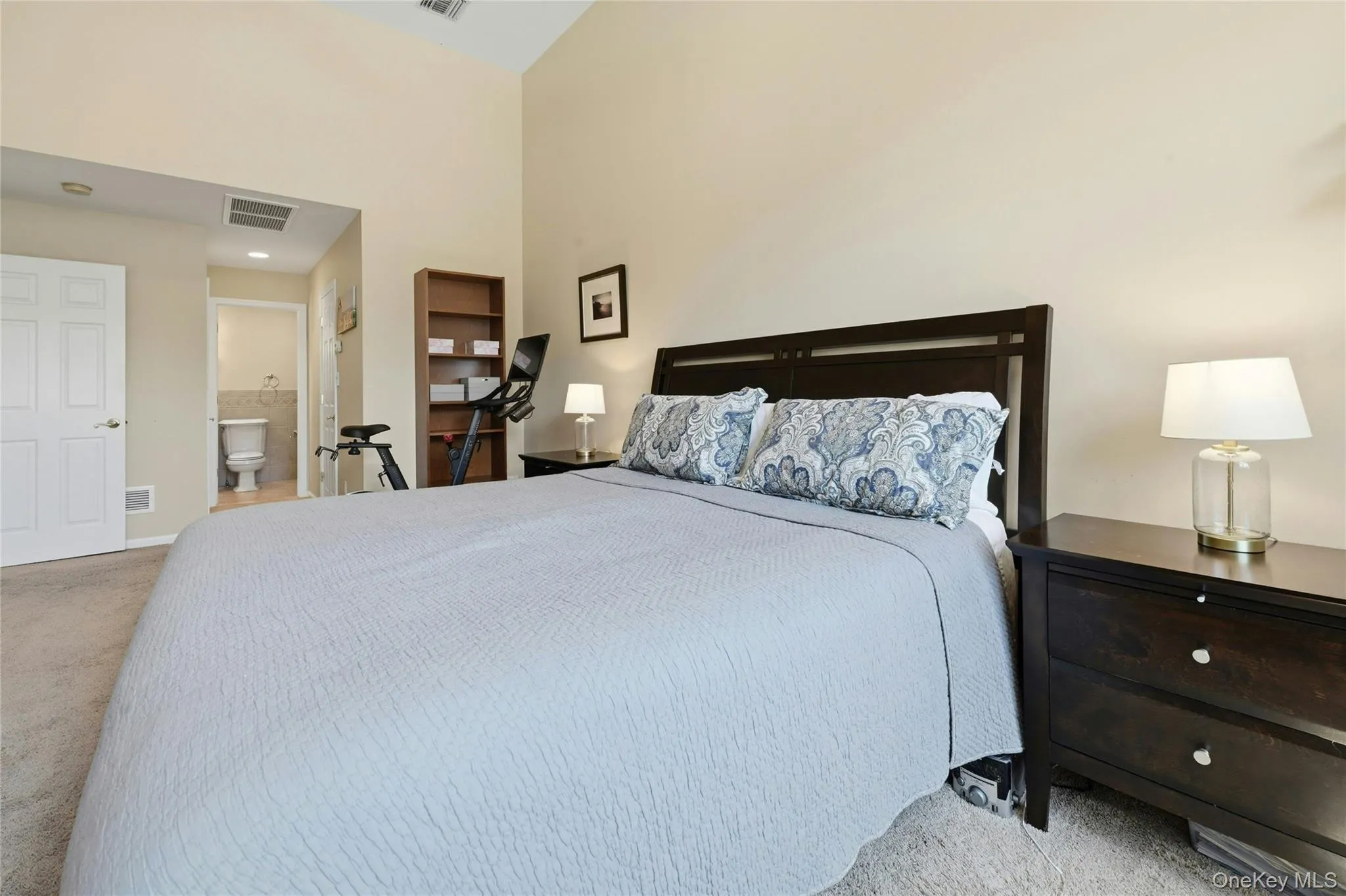 53 Rensselaer Drive, Smithtown, NY, 4 Bedrooms Bedrooms, 9 Rooms Rooms,2 BathroomsBathrooms,Residential,For Rent,Rensselaer,0,1036032 53 Rensselaer Drive, Smithtown, NY, 4 Bedrooms Bedrooms, 9 Rooms Rooms,2 BathroomsBathrooms,Residential,For Rent,Rensselaer,0,1036032