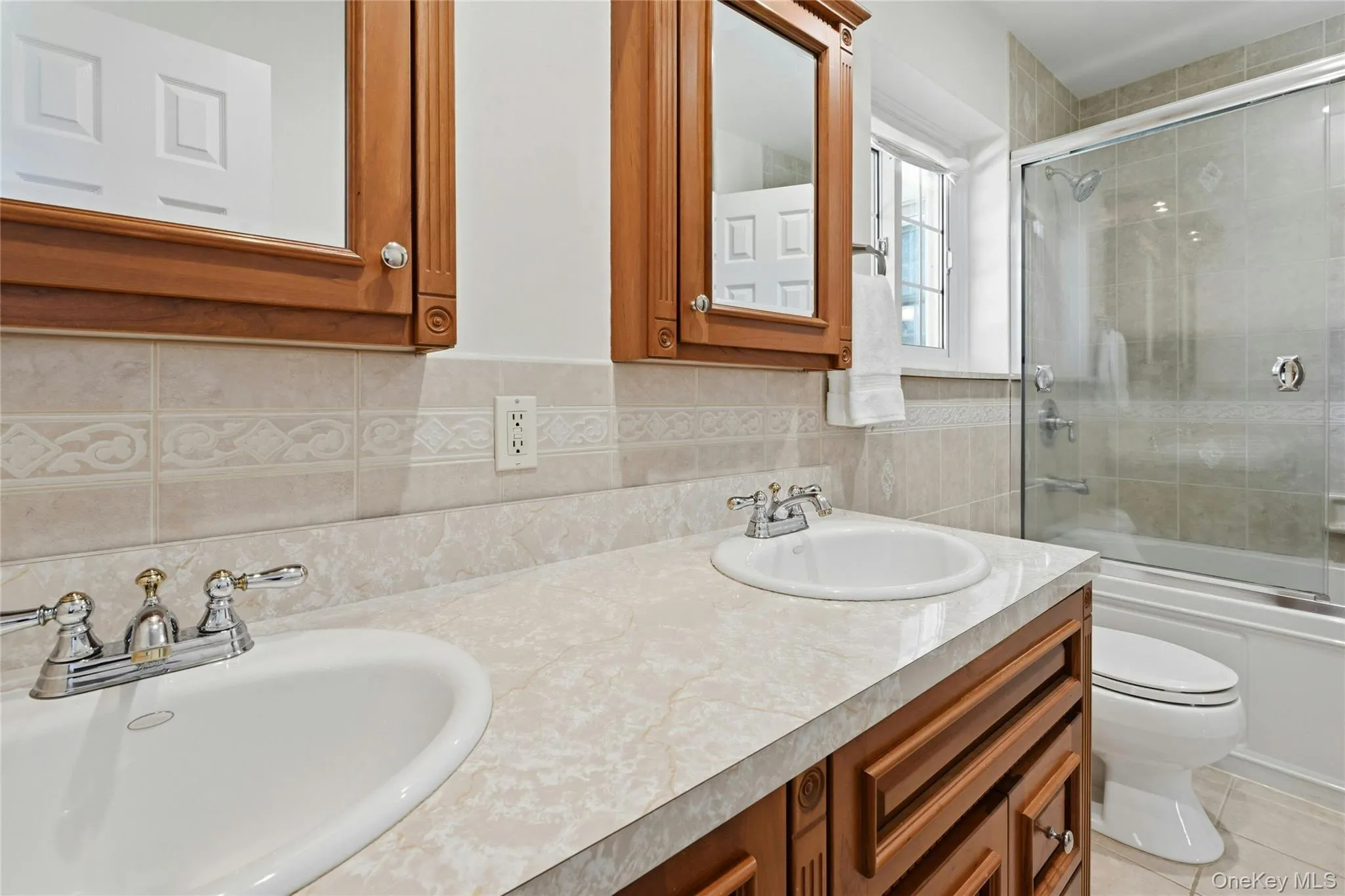 53 Rensselaer Drive, Smithtown, NY, 4 Bedrooms Bedrooms, 9 Rooms Rooms,2 BathroomsBathrooms,Residential,For Rent,Rensselaer,0,1036032 53 Rensselaer Drive, Smithtown, NY, 4 Bedrooms Bedrooms, 9 Rooms Rooms,2 BathroomsBathrooms,Residential,For Rent,Rensselaer,0,1036032