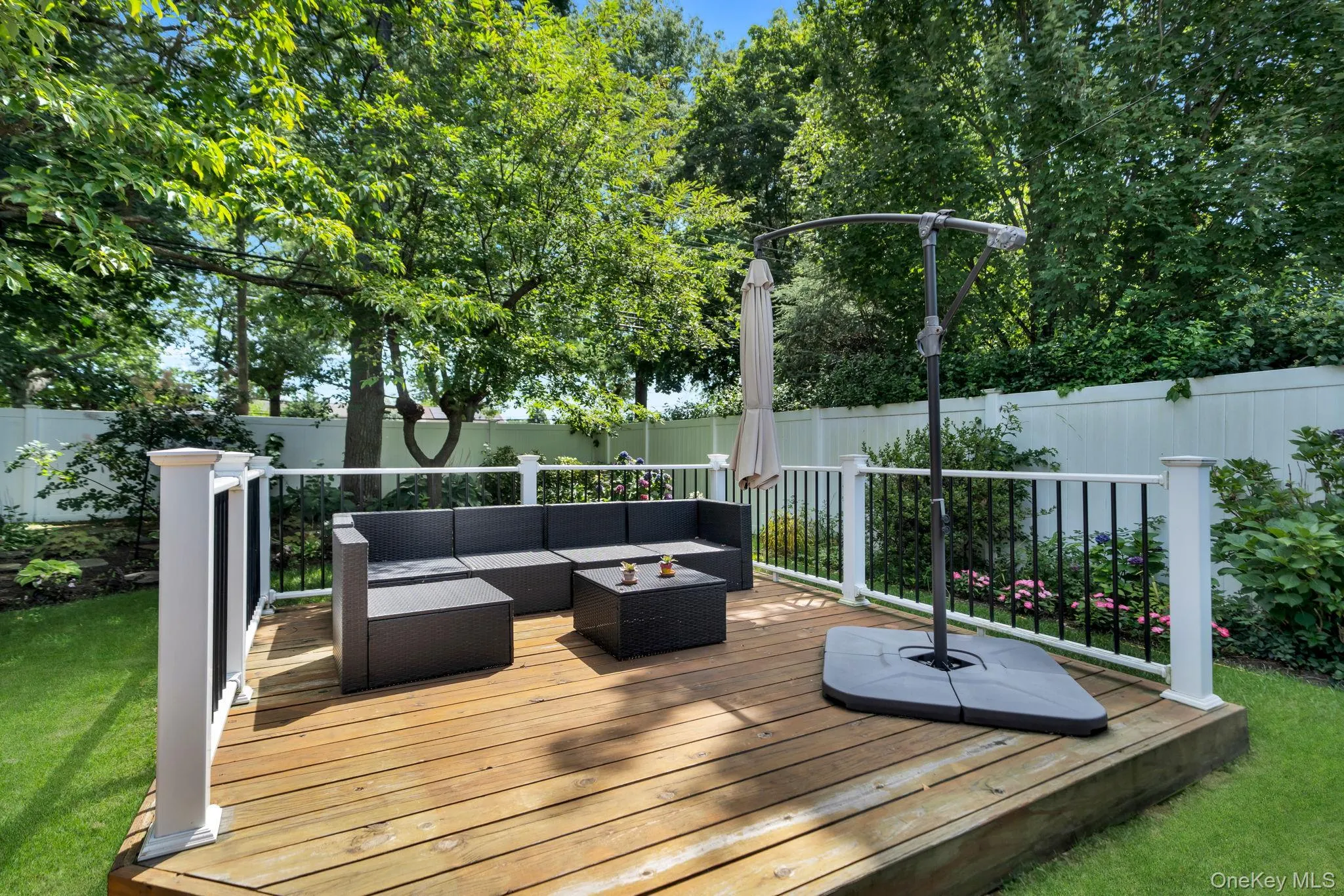 166 CHOIR, Hempstead, NY, 4 Bedrooms Bedrooms, 8 Rooms Rooms,2 BathroomsBathrooms,Residential,For Rent,CHOIR,0,1036037 166 CHOIR, Hempstead, NY, 4 Bedrooms Bedrooms, 8 Rooms Rooms,2 BathroomsBathrooms,Residential,For Rent,CHOIR,0,1036037