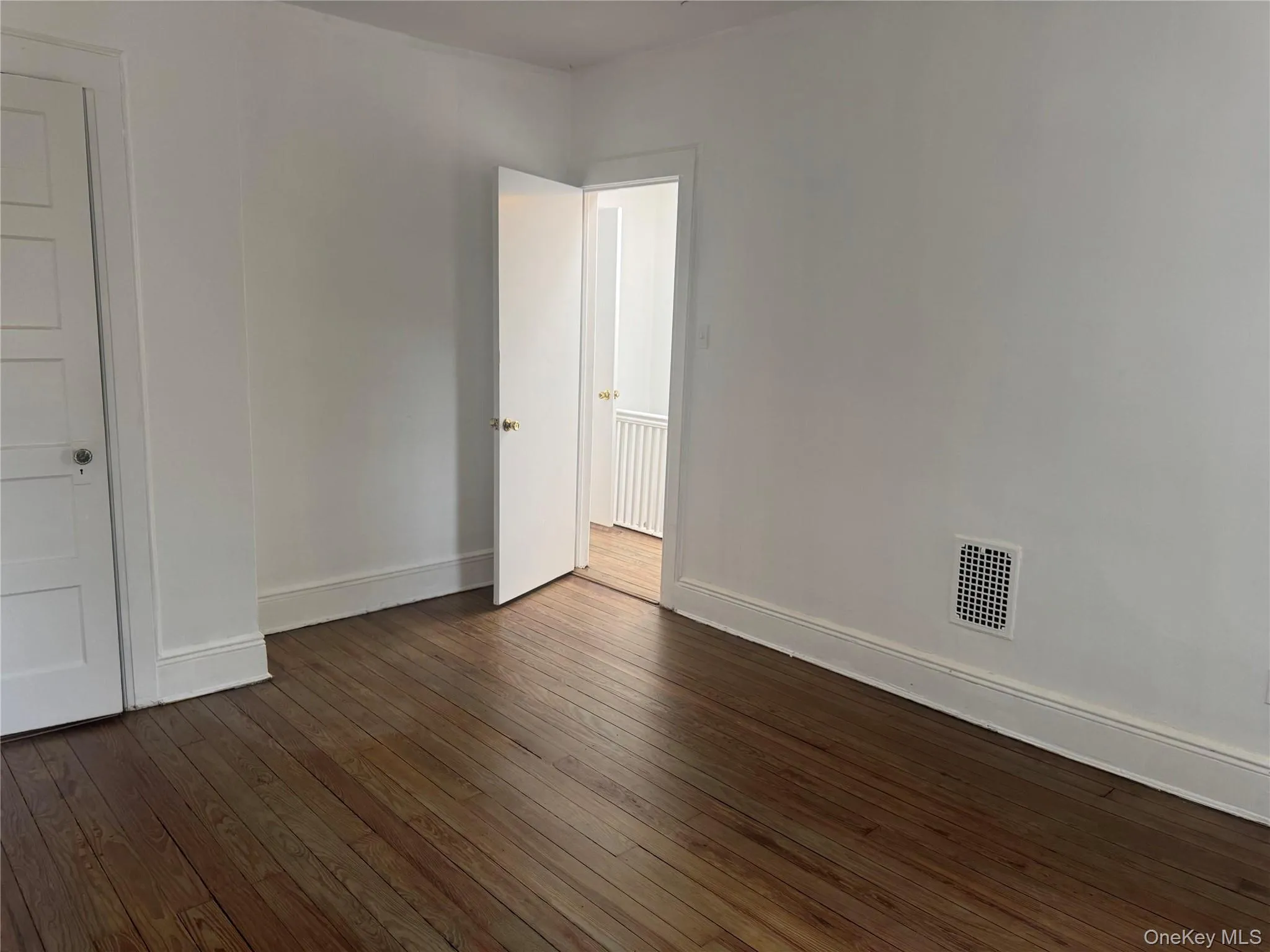 8481 127th Street, New York, NY, 3 Bedrooms Bedrooms, 6 Rooms Rooms,3 BathroomsBathrooms,Residential,For Rent,127th,0,1036040 8481 127th Street, New York, NY, 3 Bedrooms Bedrooms, 6 Rooms Rooms,3 BathroomsBathrooms,Residential,For Rent,127th,0,1036040