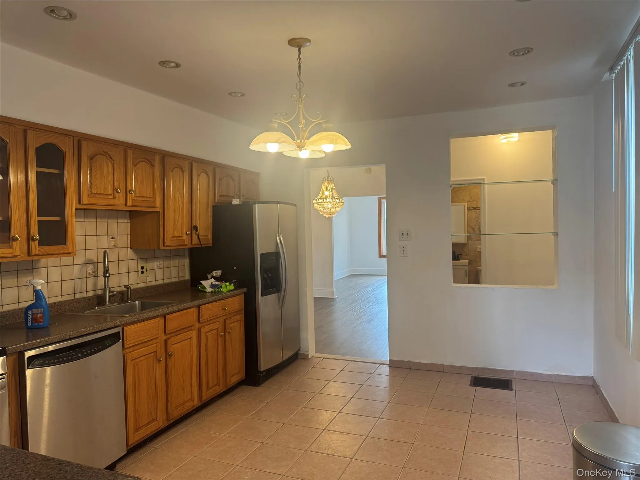 8481 127th Street, New York, NY, 3 Bedrooms Bedrooms, 6 Rooms Rooms,3 BathroomsBathrooms,Residential,For Rent,127th,0,1036040 8481 127th Street, New York, NY, 3 Bedrooms Bedrooms, 6 Rooms Rooms,3 BathroomsBathrooms,Residential,For Rent,127th,0,1036040