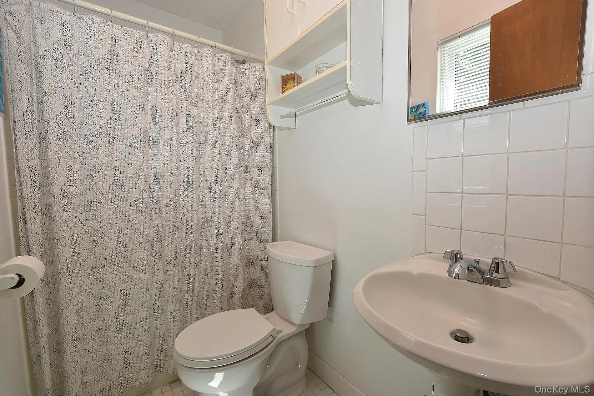 273 Deer Road, Brookhaven, NY, 3 Bedrooms Bedrooms, 7 Rooms Rooms,2 BathroomsBathrooms,Residential,For Rent,Deer,0,1036042 273 Deer Road, Brookhaven, NY, 3 Bedrooms Bedrooms, 7 Rooms Rooms,2 BathroomsBathrooms,Residential,For Rent,Deer,0,1036042