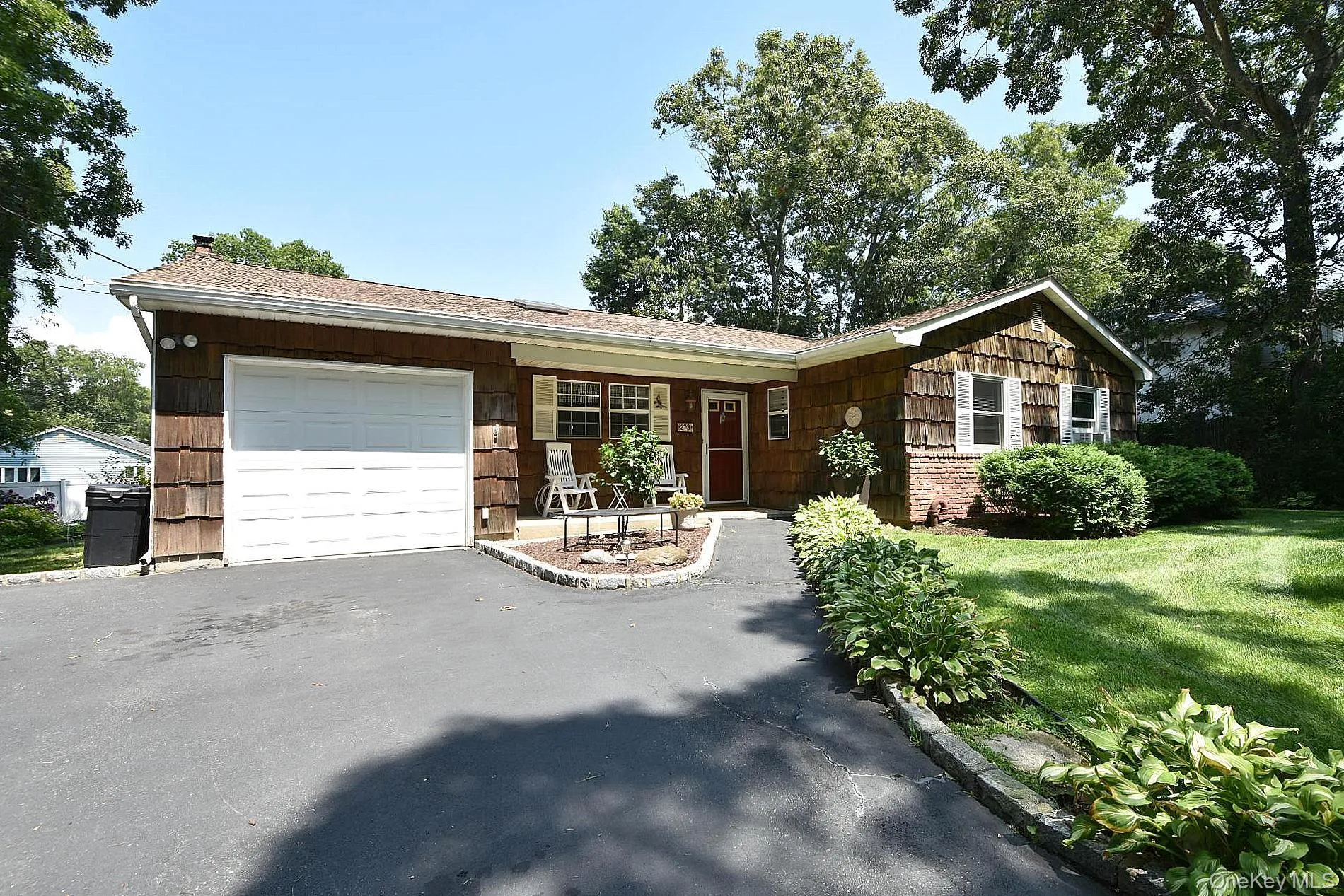 273 Deer Road, Brookhaven, NY, 3 Bedrooms Bedrooms, 7 Rooms Rooms,2 BathroomsBathrooms,Residential,For Rent,Deer,0,1036042 273 Deer Road, Brookhaven, NY, 3 Bedrooms Bedrooms, 7 Rooms Rooms,2 BathroomsBathrooms,Residential,For Rent,Deer,0,1036042