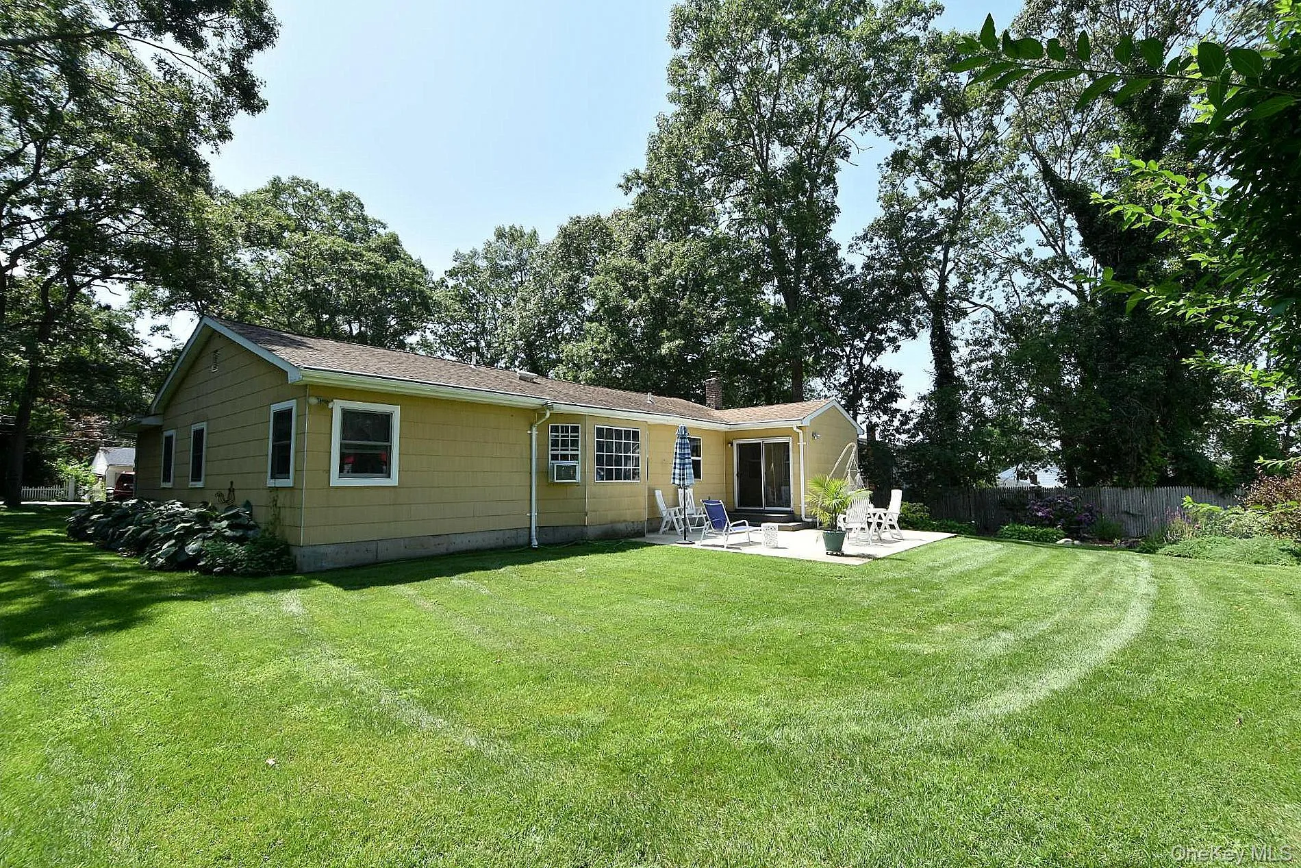 273 Deer Road, Brookhaven, NY, 3 Bedrooms Bedrooms, 7 Rooms Rooms,2 BathroomsBathrooms,Residential,For Rent,Deer,0,1036042 273 Deer Road, Brookhaven, NY, 3 Bedrooms Bedrooms, 7 Rooms Rooms,2 BathroomsBathrooms,Residential,For Rent,Deer,0,1036042