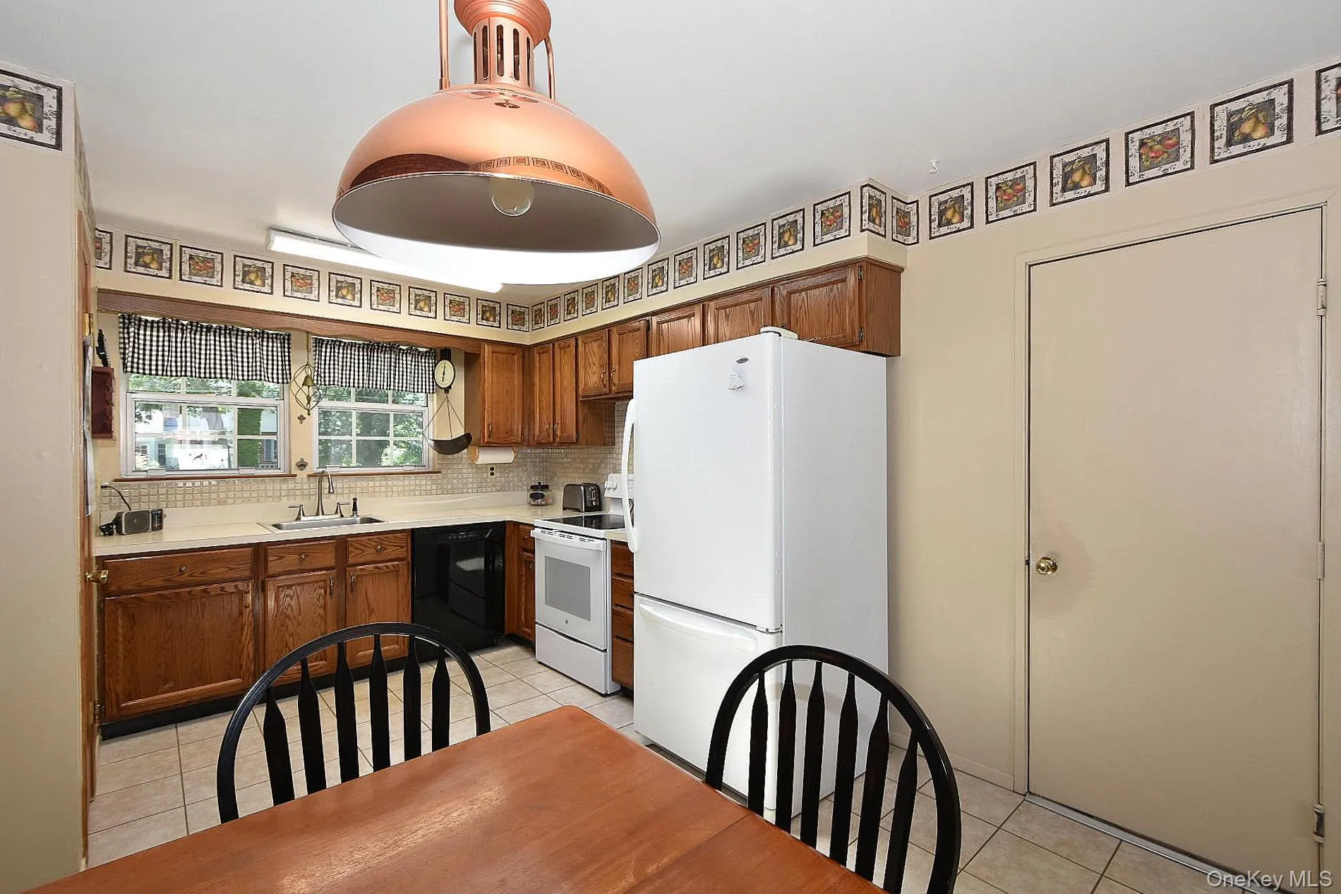 273 Deer Road, Brookhaven, NY, 3 Bedrooms Bedrooms, 7 Rooms Rooms,2 BathroomsBathrooms,Residential,For Rent,Deer,0,1036042 273 Deer Road, Brookhaven, NY, 3 Bedrooms Bedrooms, 7 Rooms Rooms,2 BathroomsBathrooms,Residential,For Rent,Deer,0,1036042