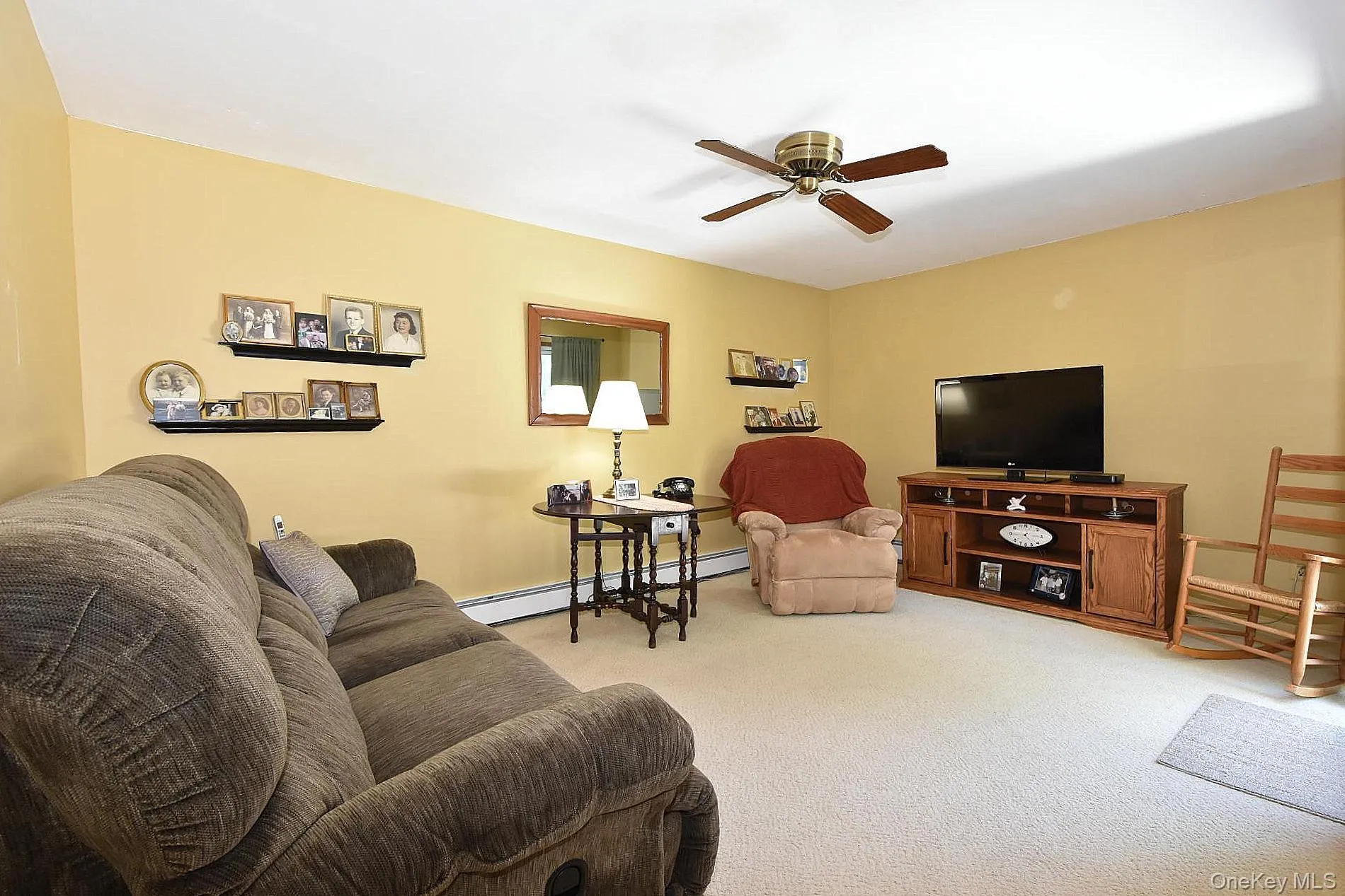 273 Deer Road, Brookhaven, NY, 3 Bedrooms Bedrooms, 7 Rooms Rooms,2 BathroomsBathrooms,Residential,For Rent,Deer,0,1036042 273 Deer Road, Brookhaven, NY, 3 Bedrooms Bedrooms, 7 Rooms Rooms,2 BathroomsBathrooms,Residential,For Rent,Deer,0,1036042
