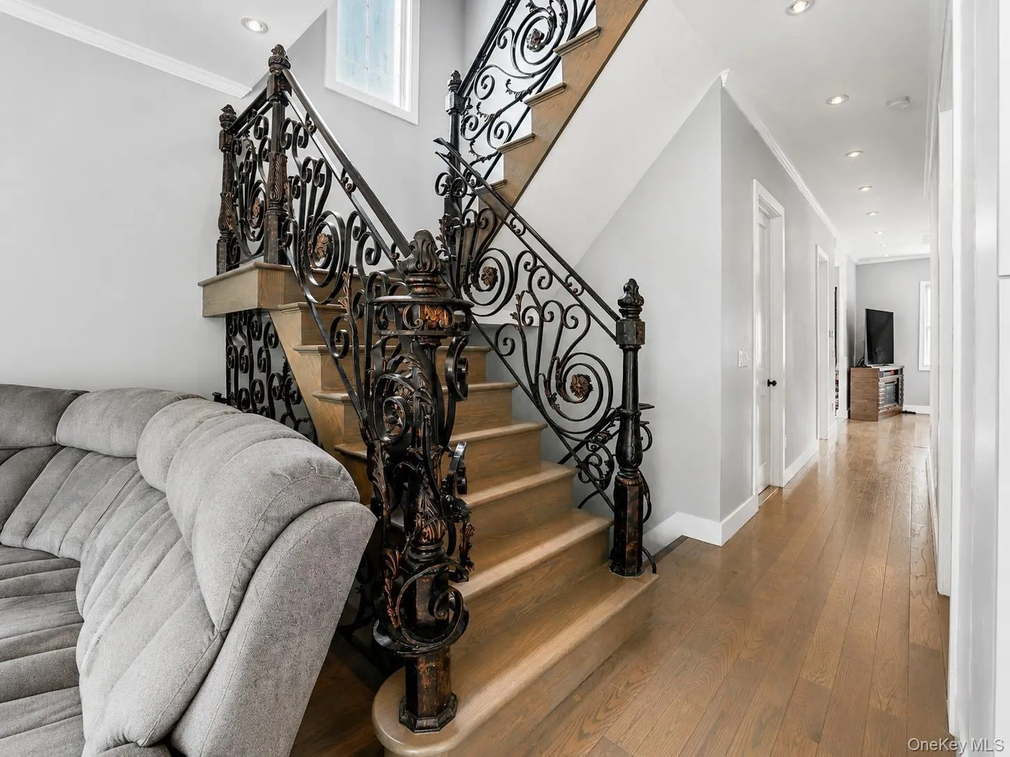 8411 Homelawn Street, New York, NY, 5 Bedrooms Bedrooms, 20 Rooms Rooms,5 BathroomsBathrooms,Residential,For Rent,Homelawn,0,1036043 8411 Homelawn Street, New York, NY, 5 Bedrooms Bedrooms, 20 Rooms Rooms,5 BathroomsBathrooms,Residential,For Rent,Homelawn,0,1036043