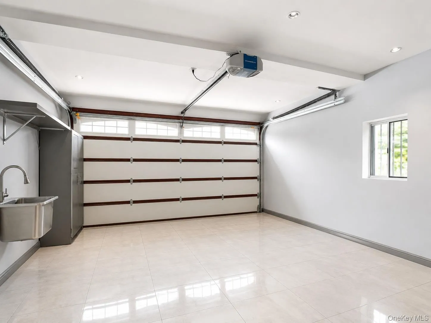 8411 Homelawn Street, New York, NY, 5 Bedrooms Bedrooms, 20 Rooms Rooms,5 BathroomsBathrooms,Residential,For Rent,Homelawn,0,1036043 8411 Homelawn Street, New York, NY, 5 Bedrooms Bedrooms, 20 Rooms Rooms,5 BathroomsBathrooms,Residential,For Rent,Homelawn,0,1036043