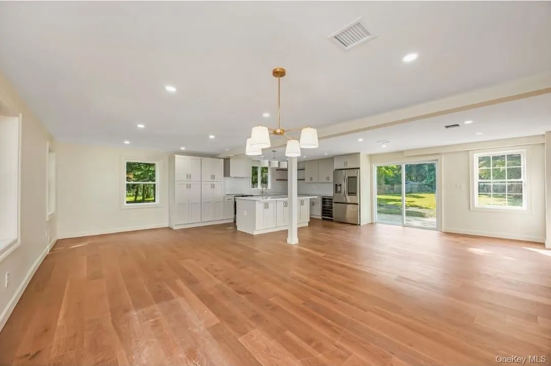 30 New Mill Road, Smithtown, NY, 4 Bedrooms Bedrooms, 16 Rooms Rooms,4 BathroomsBathrooms,Residential,For Rent,New Mill,0,1036045 30 New Mill Road, Smithtown, NY, 4 Bedrooms Bedrooms, 16 Rooms Rooms,4 BathroomsBathrooms,Residential,For Rent,New Mill,0,1036045