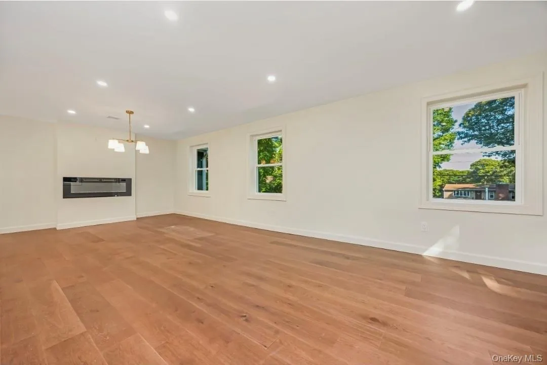 30 New Mill Road, Smithtown, NY, 4 Bedrooms Bedrooms, 16 Rooms Rooms,4 BathroomsBathrooms,Residential,For Rent,New Mill,0,1036045 30 New Mill Road, Smithtown, NY, 4 Bedrooms Bedrooms, 16 Rooms Rooms,4 BathroomsBathrooms,Residential,For Rent,New Mill,0,1036045