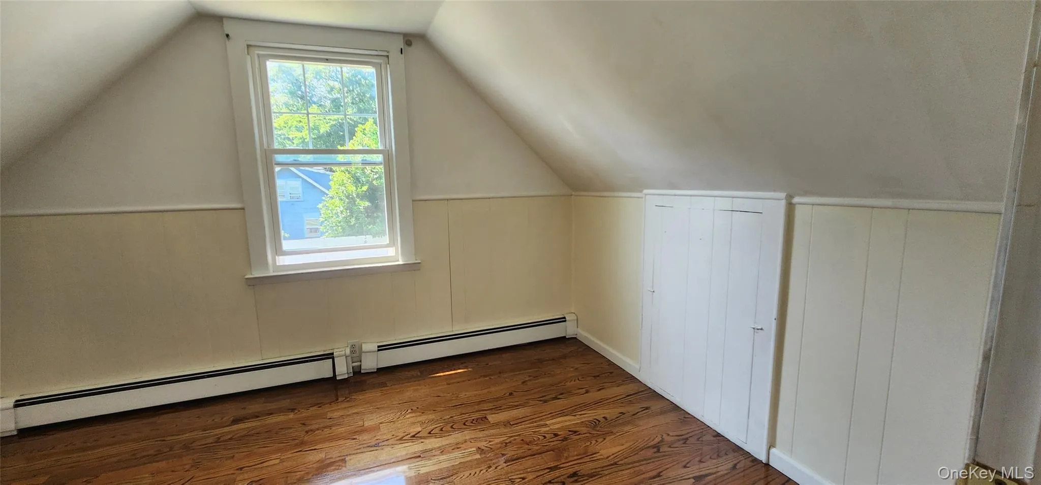 9 Babylon Road, Brookhaven, NY, 4 Bedrooms Bedrooms, 7 Rooms Rooms,1 BathroomBathrooms,Residential Lease,For Rent,Babylon,0,1036046 9 Babylon Road, Brookhaven, NY, 4 Bedrooms Bedrooms, 7 Rooms Rooms,1 BathroomBathrooms,Residential Lease,For Rent,Babylon,0,1036046