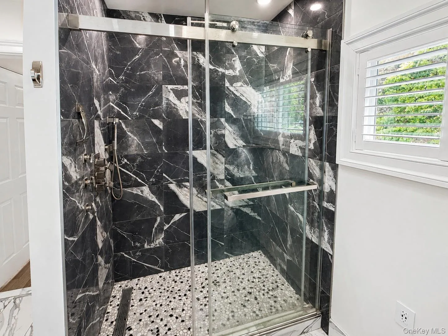 12 Dundee Circle, Middletown, NY, 4 Bedrooms Bedrooms, 8 Rooms Rooms,2 BathroomsBathrooms,Residential Lease,For Rent,Dundee,0,1036051 12 Dundee Circle, Middletown, NY, 4 Bedrooms Bedrooms, 8 Rooms Rooms,2 BathroomsBathrooms,Residential Lease,For Rent,Dundee,0,1036051